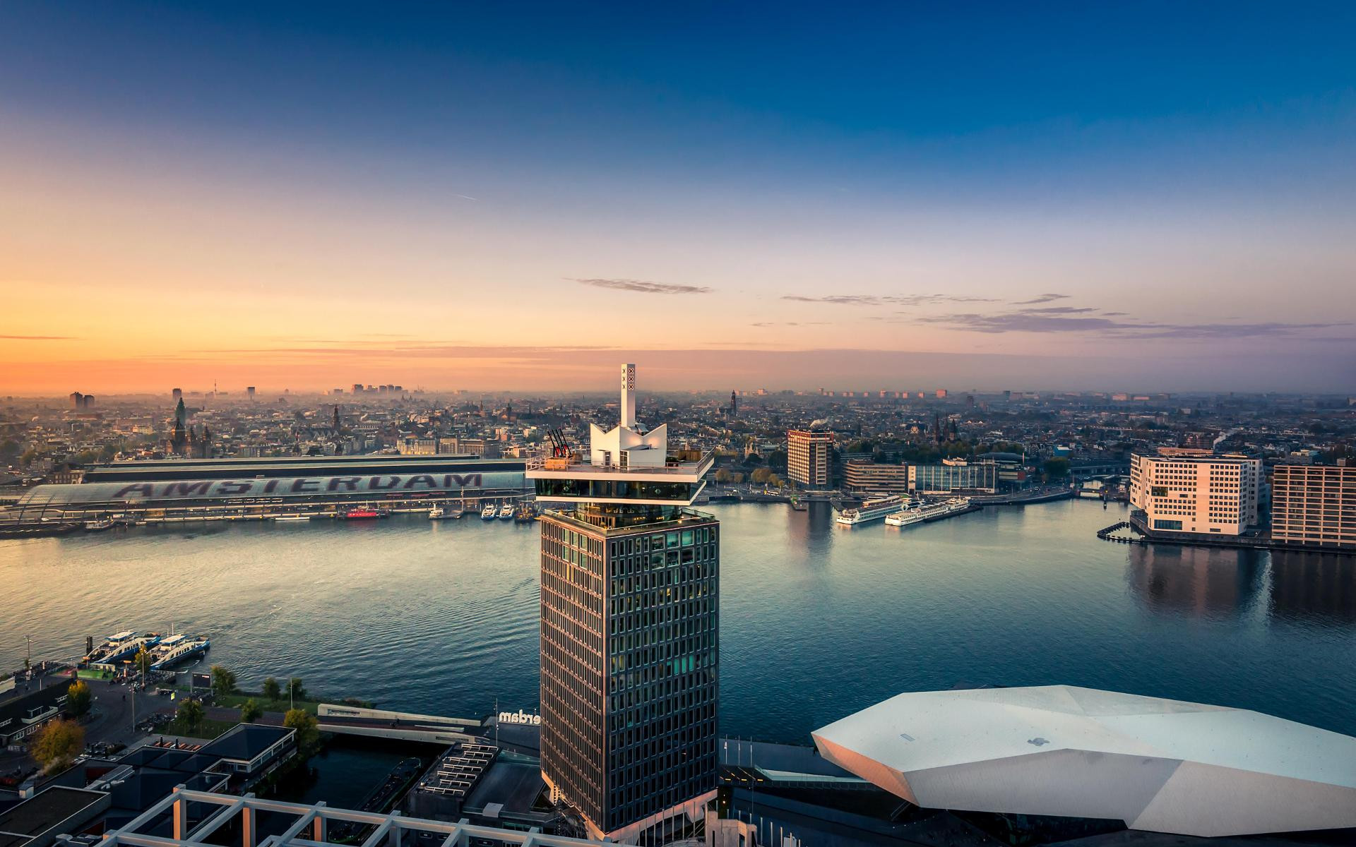 Vista Exterior Sir Adam Hotel, part of Sircle Collection