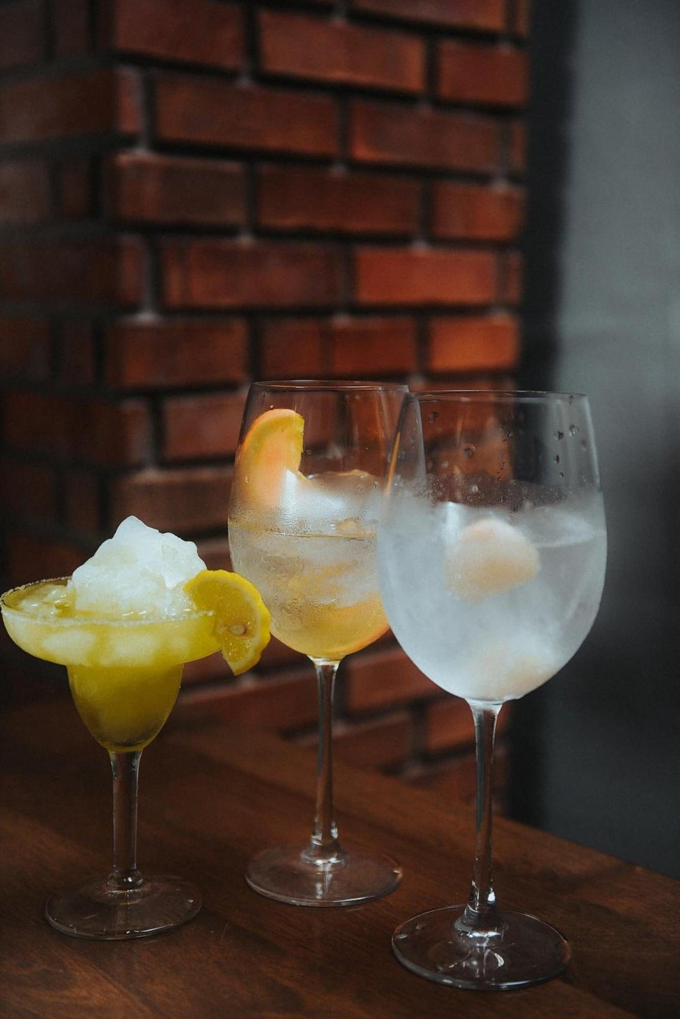 Bar/Salón The Bricks Hotel