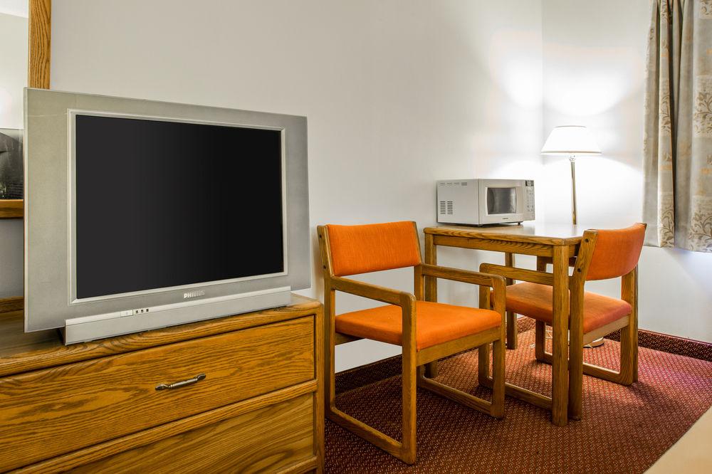 Set de Habitación Travelodge by Wyndham Merrill