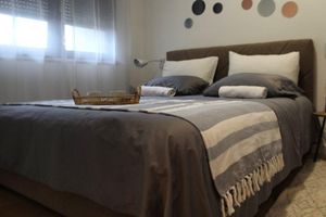 Alquiler Vacacional - Luxury Apartment with a Rooftop Swimming Pool