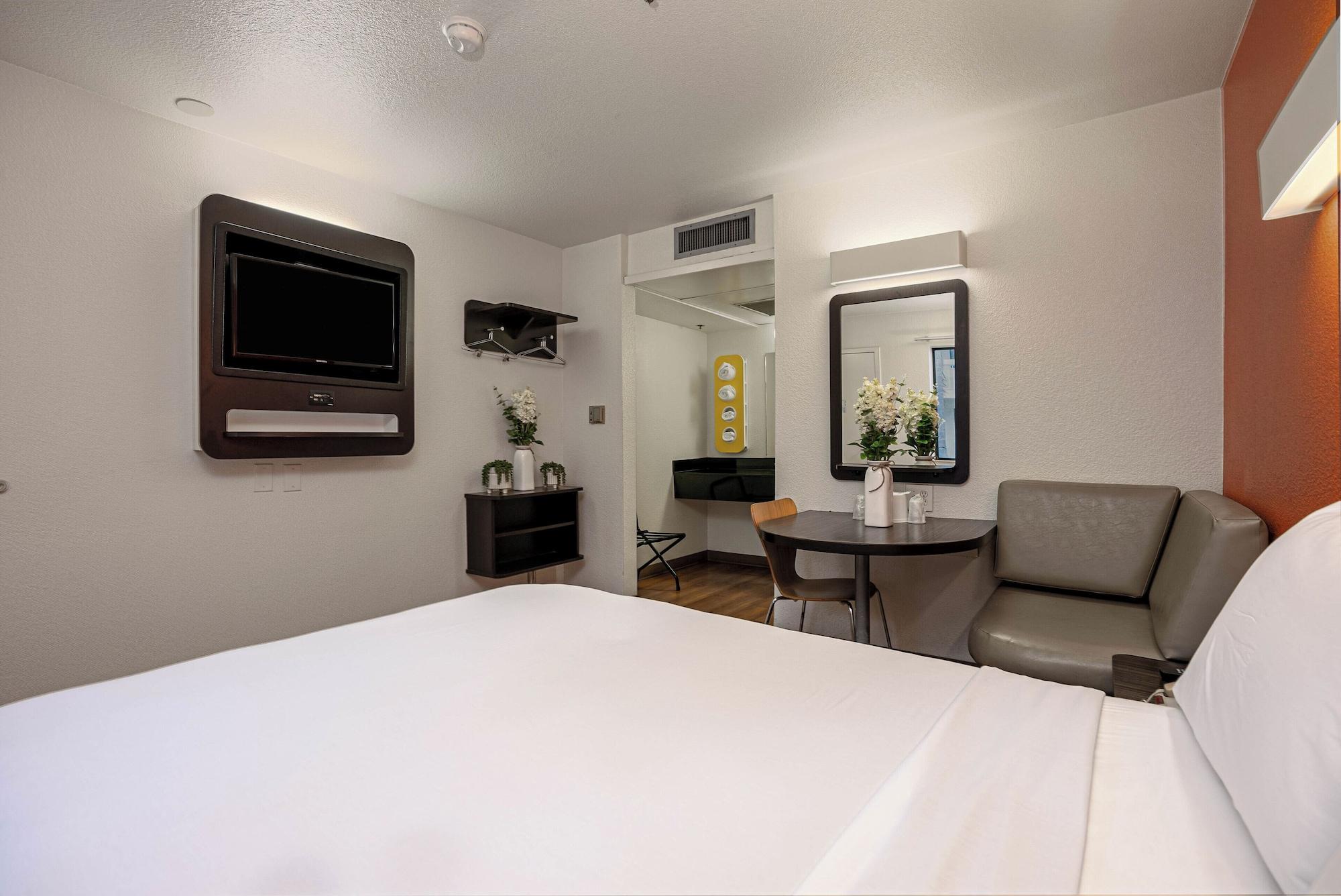 Habitación Motel 6 Carlsbad, CA Beach