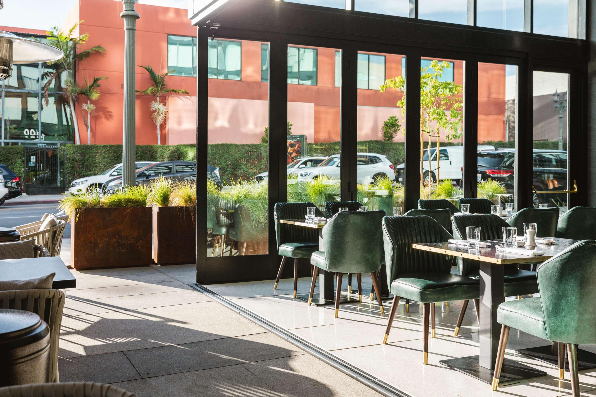 Restaurant The Godfrey Hotel Hollywood