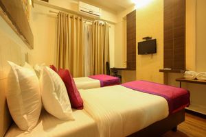 Alojamiento - OYO 7752 Hotel Diva Residency