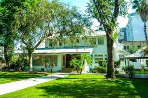 Alojamiento - Orange Drive Hostel