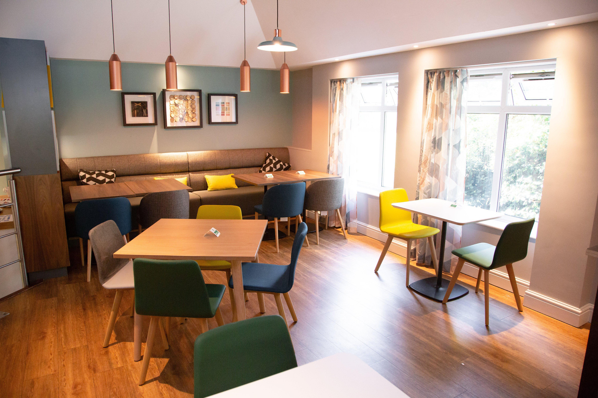 Restaurant Holiday Inn Ashford North A20 by IHG