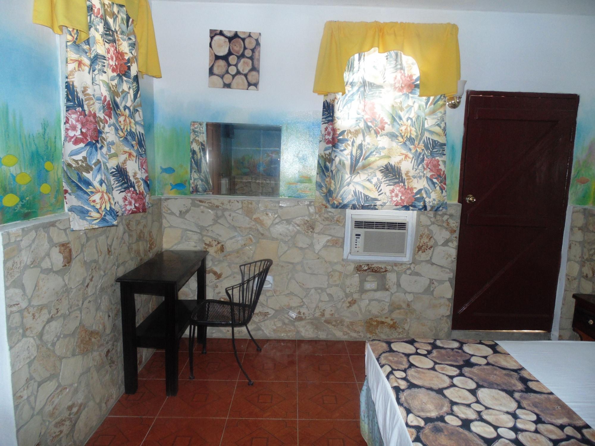 Set de Habitación Metro Residences Hotel