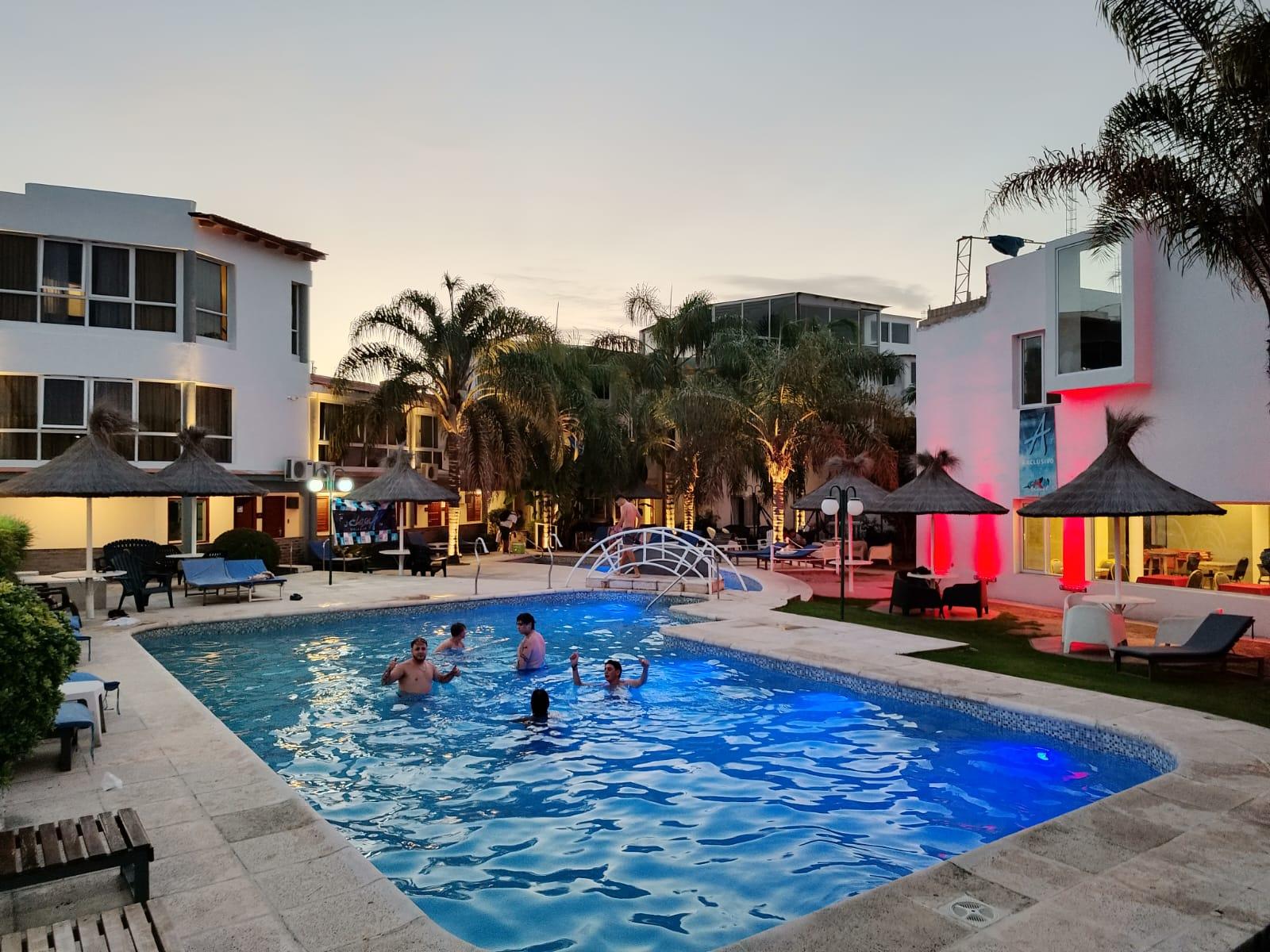 Vista Piscina El Cid Hotel y Spa