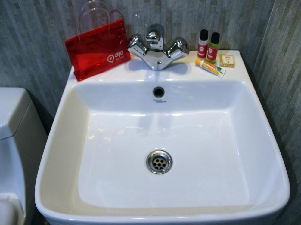 Set de Habitación OYO Premium Mukti Dham Rishikesh