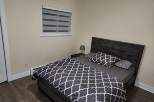 Alquiler Vacacional - Elegant 2 Bedroom side suite in Surrey, BC