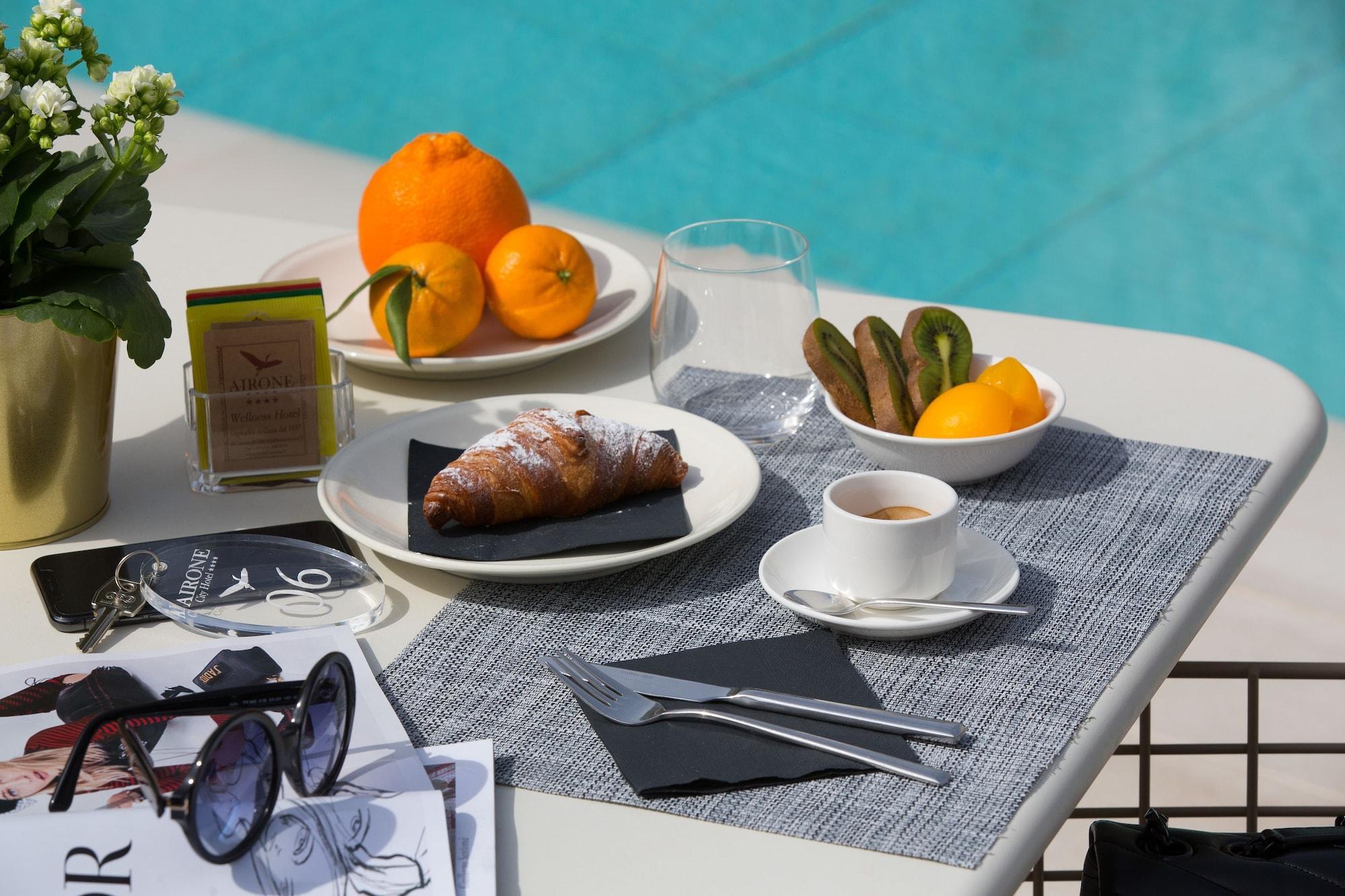 Vista Piscina Airone City Hotel