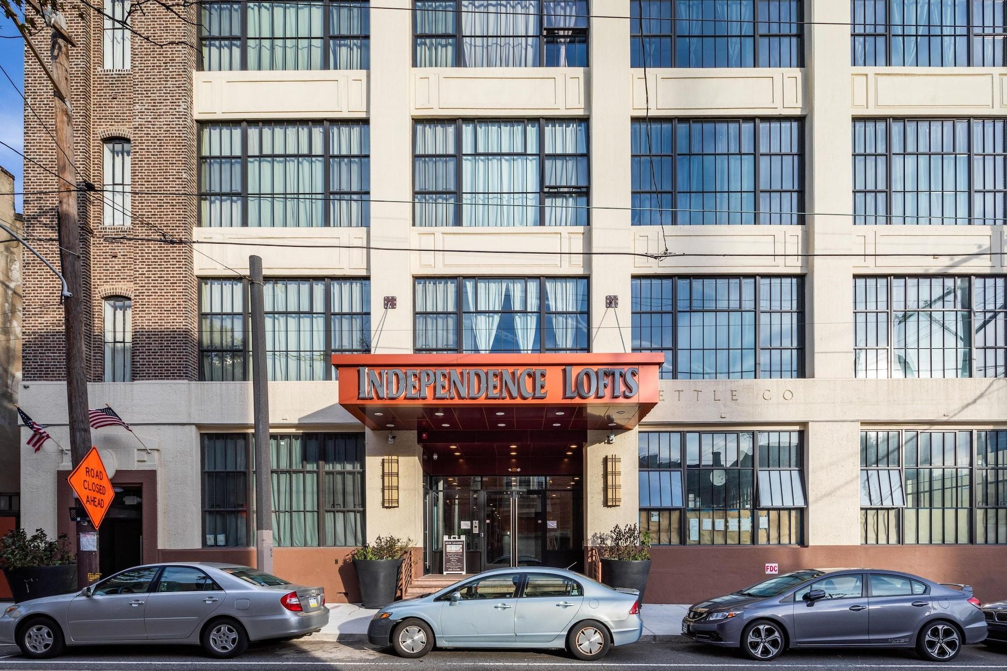 Vista Exterior Sosuite at Independence Lofts - Callowhill