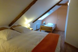 Alquiler Vacacional - Cottage 12 or 14 seats group (2 ch RMCs in stone farmhouse with garden)