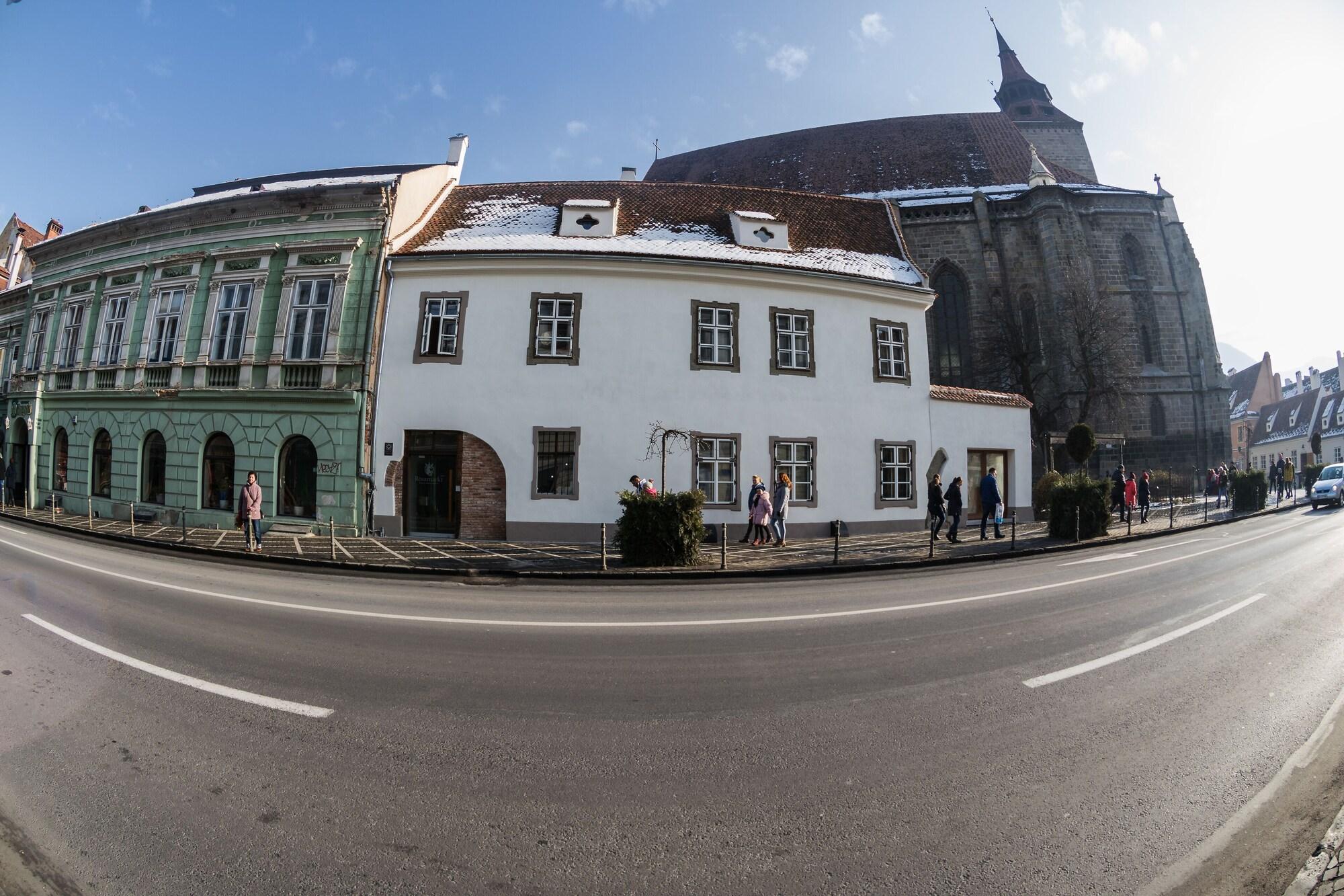 Varios ROSSMARKT HAUS