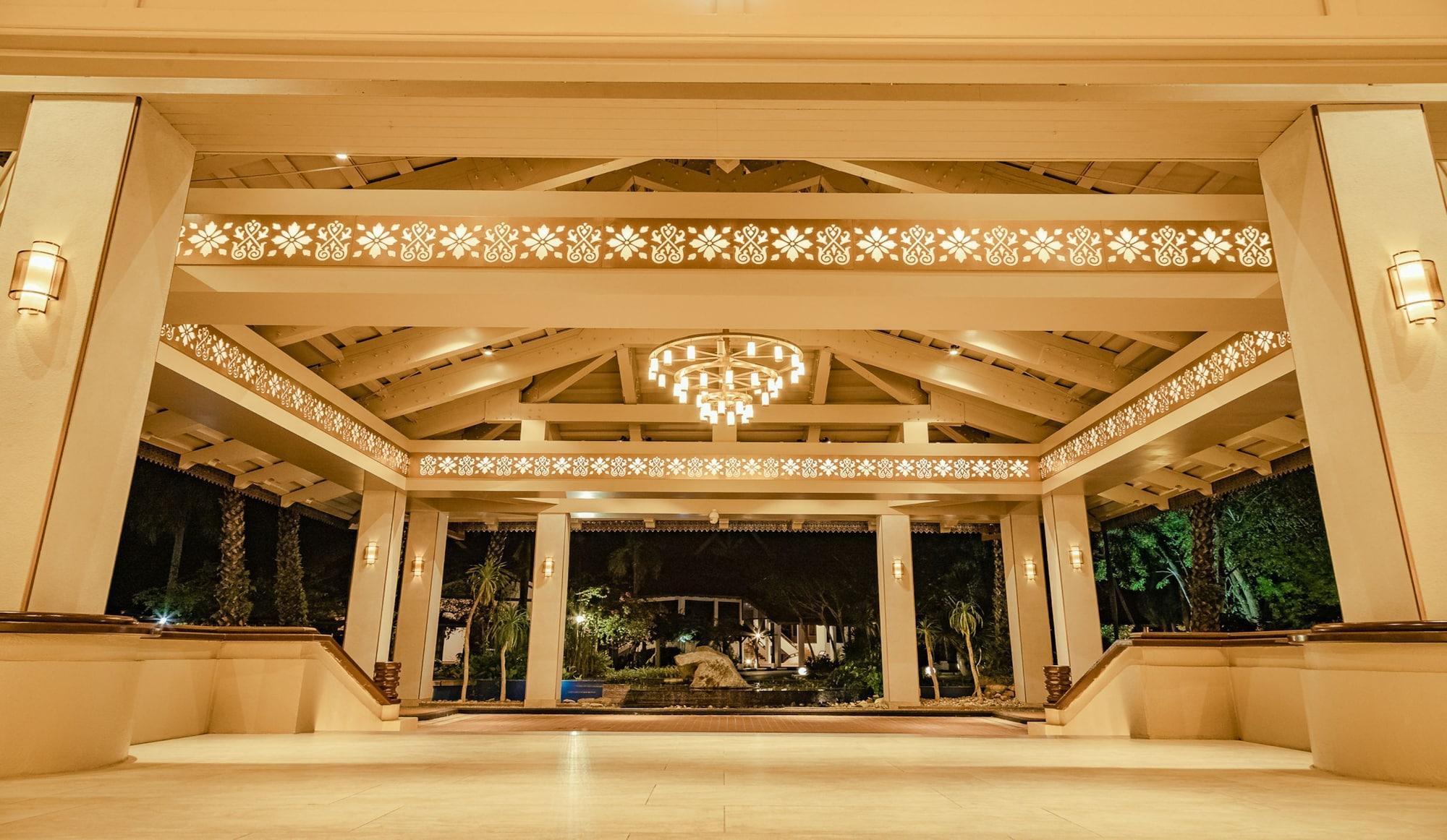 Vista Exterior Pelangi Beach Resort & Spa, Langkawi