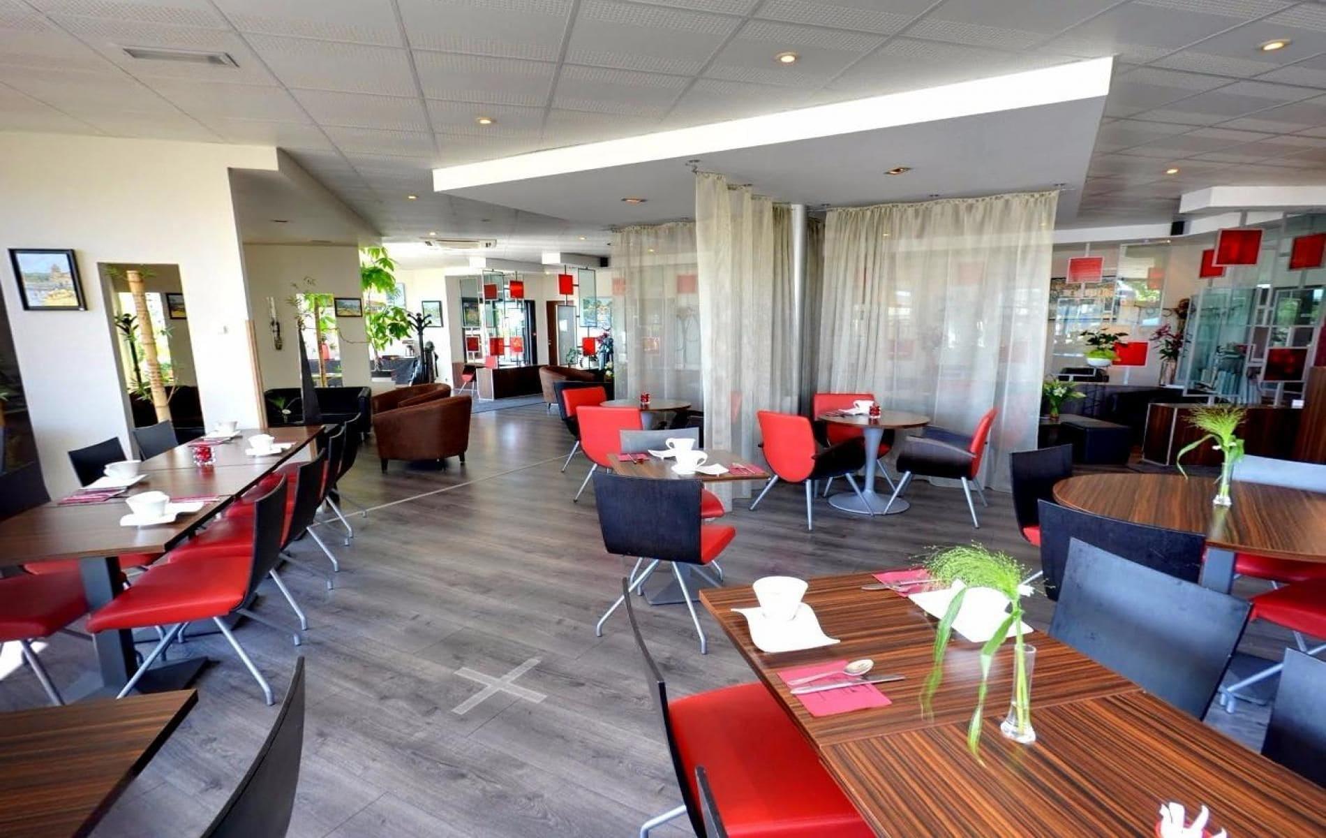 Bar/Salón Hotel de Loire