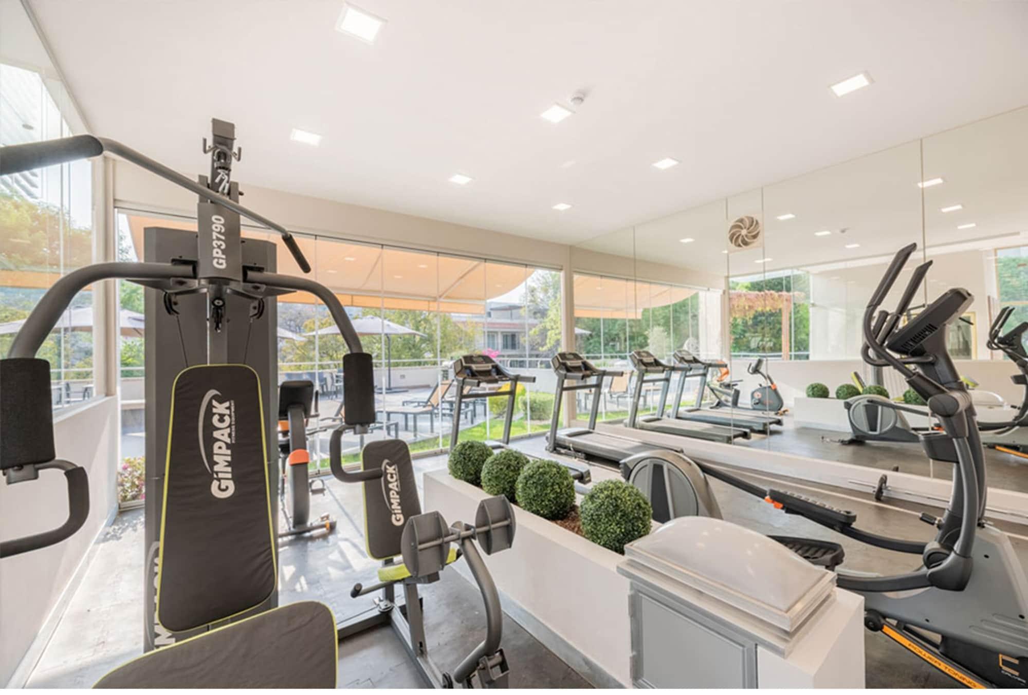 Gimnasio Lamartine 619 Residencial
