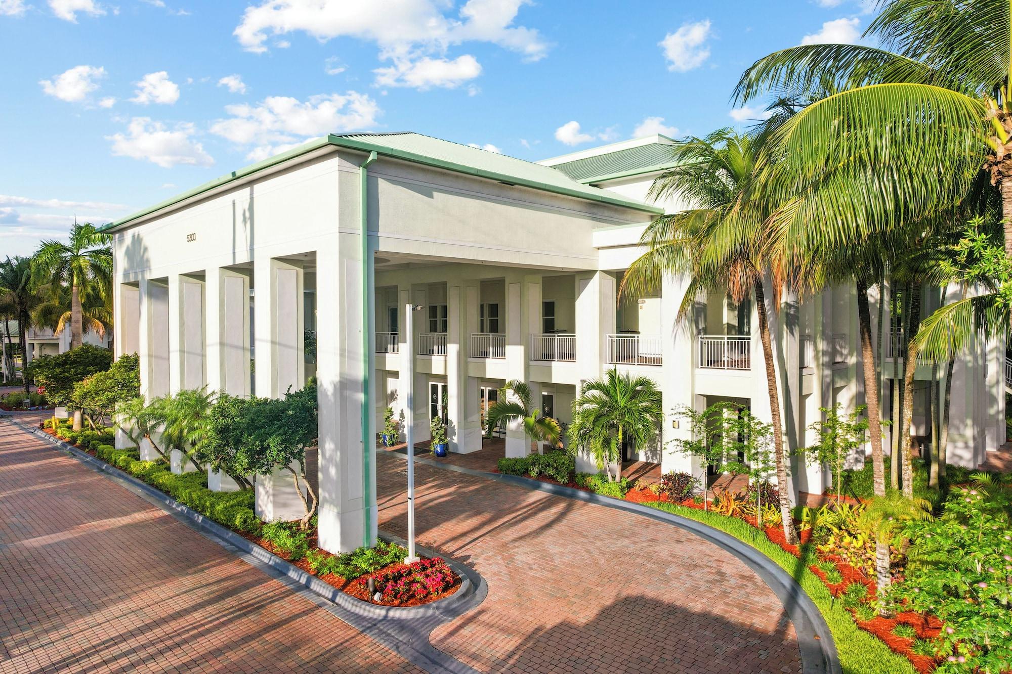Vista Exterior Provident Doral at the Blue Miami