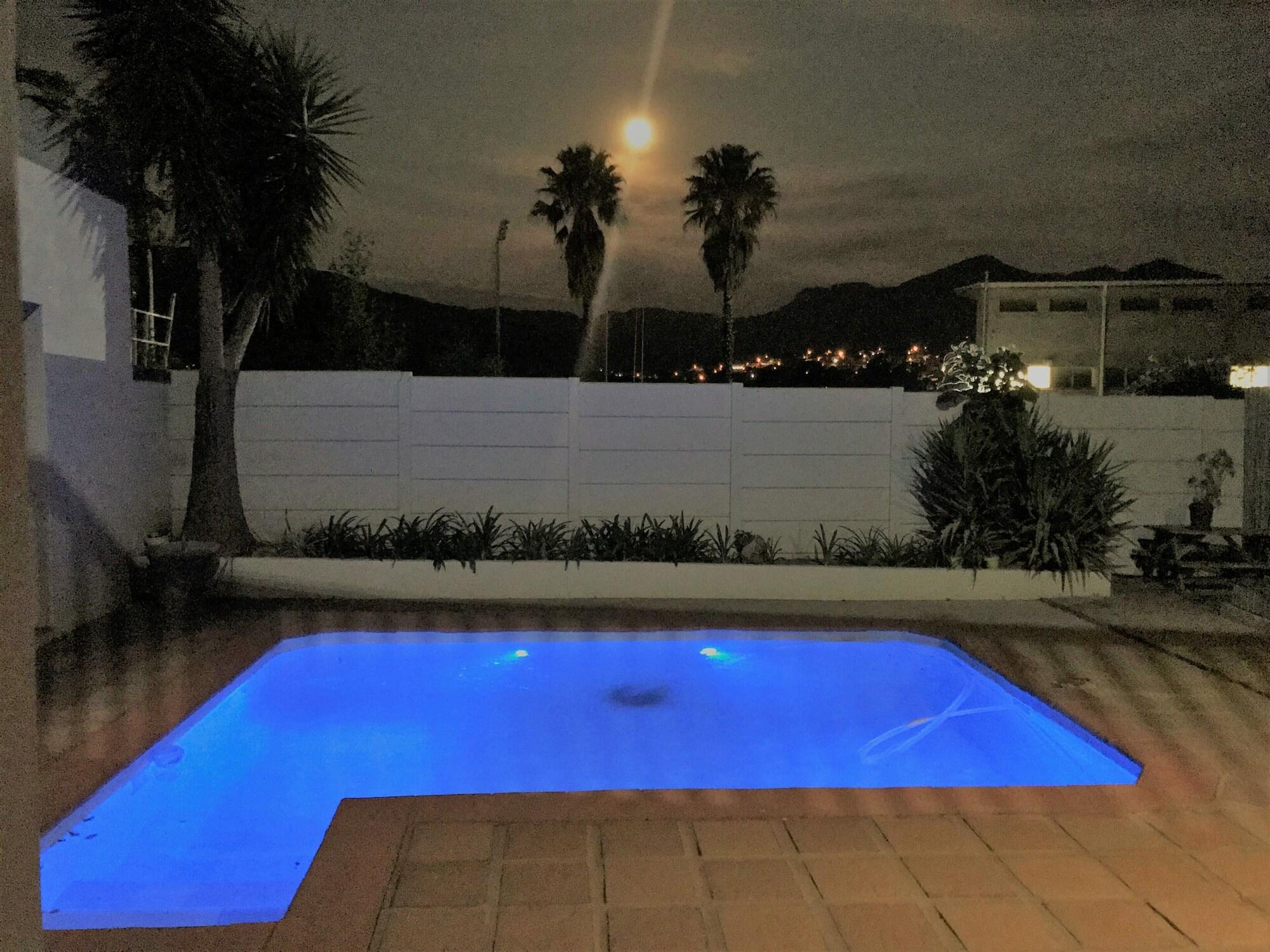 Vista Piscina Sauvignon Country Lodge