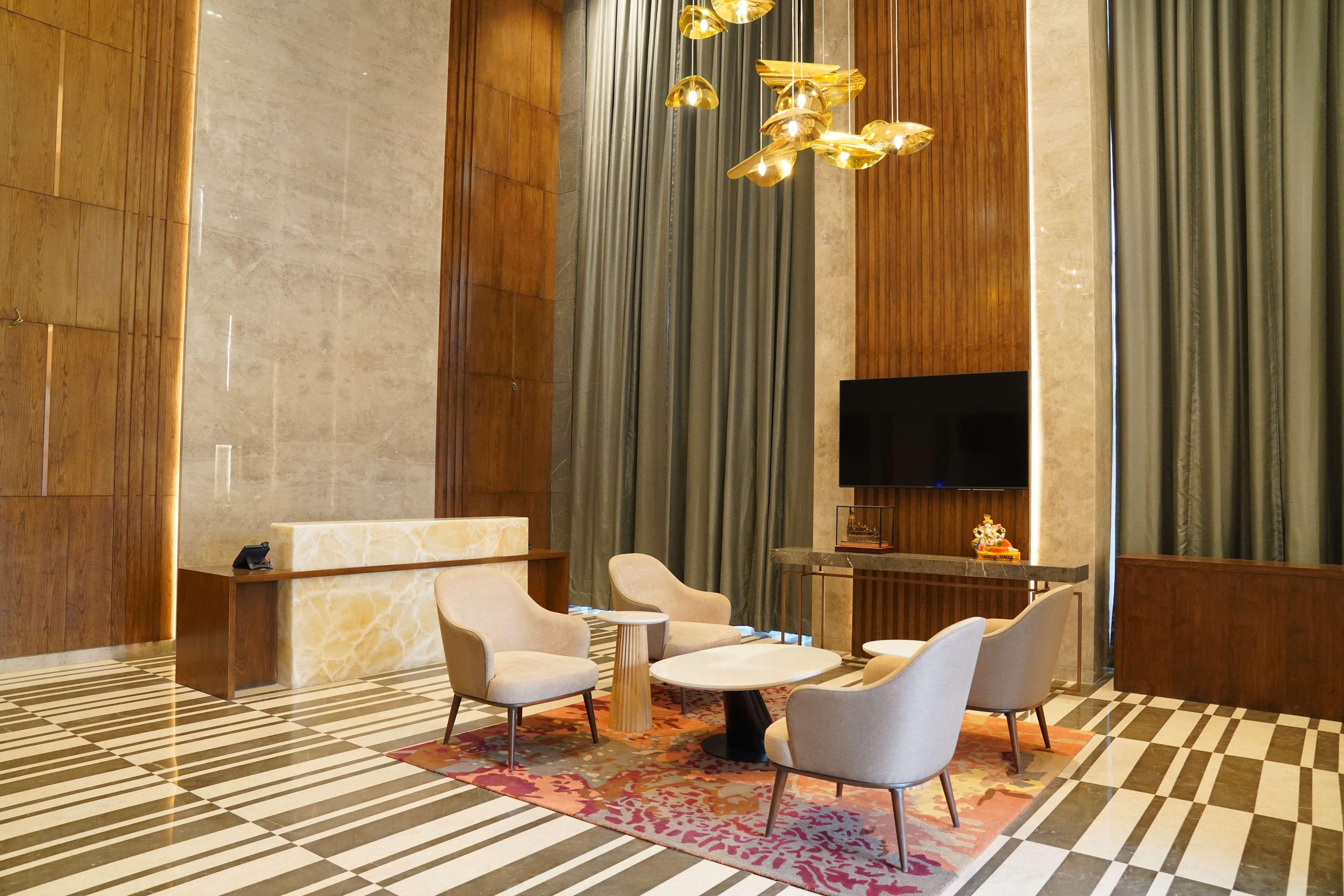 Vista Lobby Ramada by Wyndham Gorakhpur Gorakhnath Mandir Road