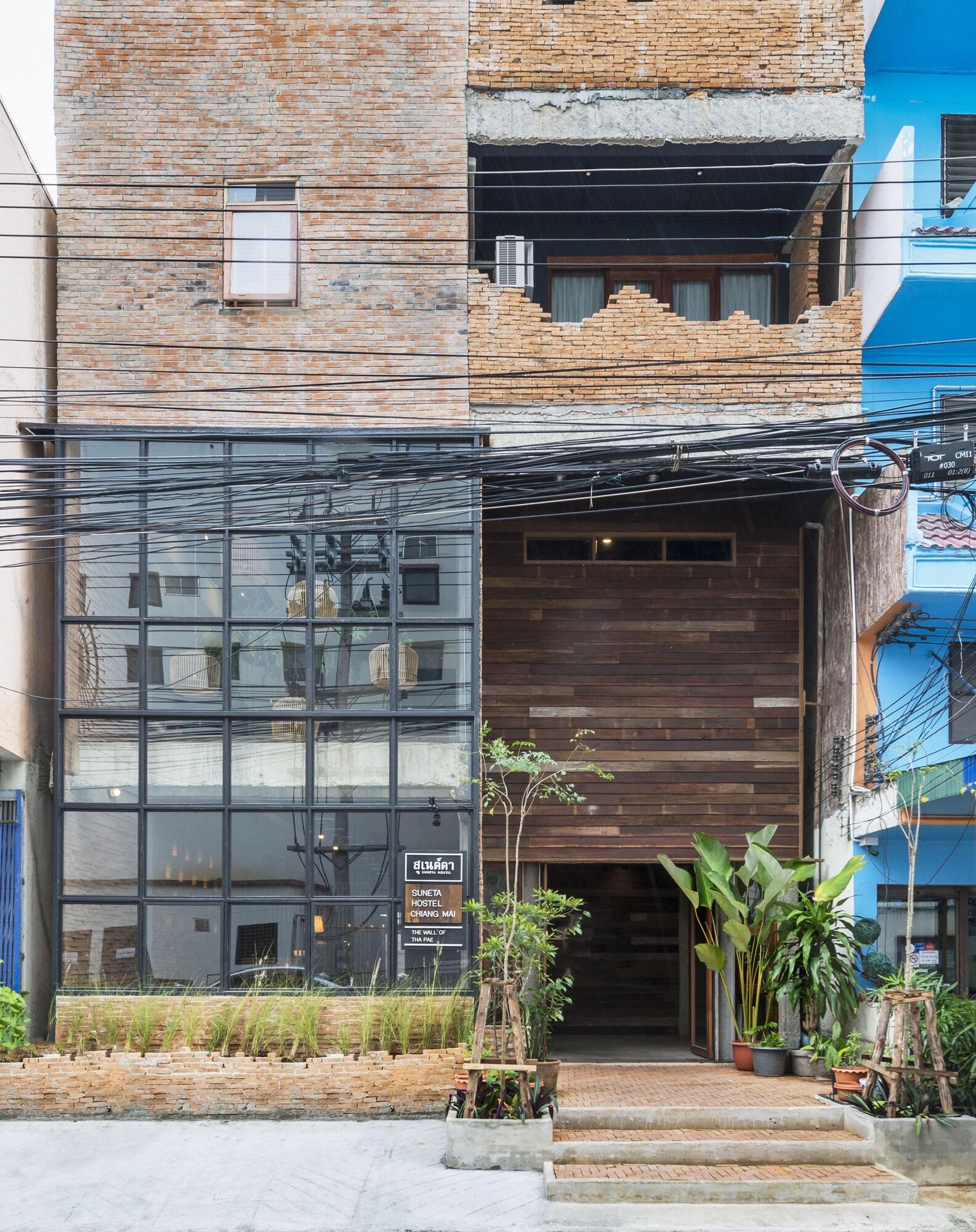 Vista Exterior Suneta Hostel Chiang Mai