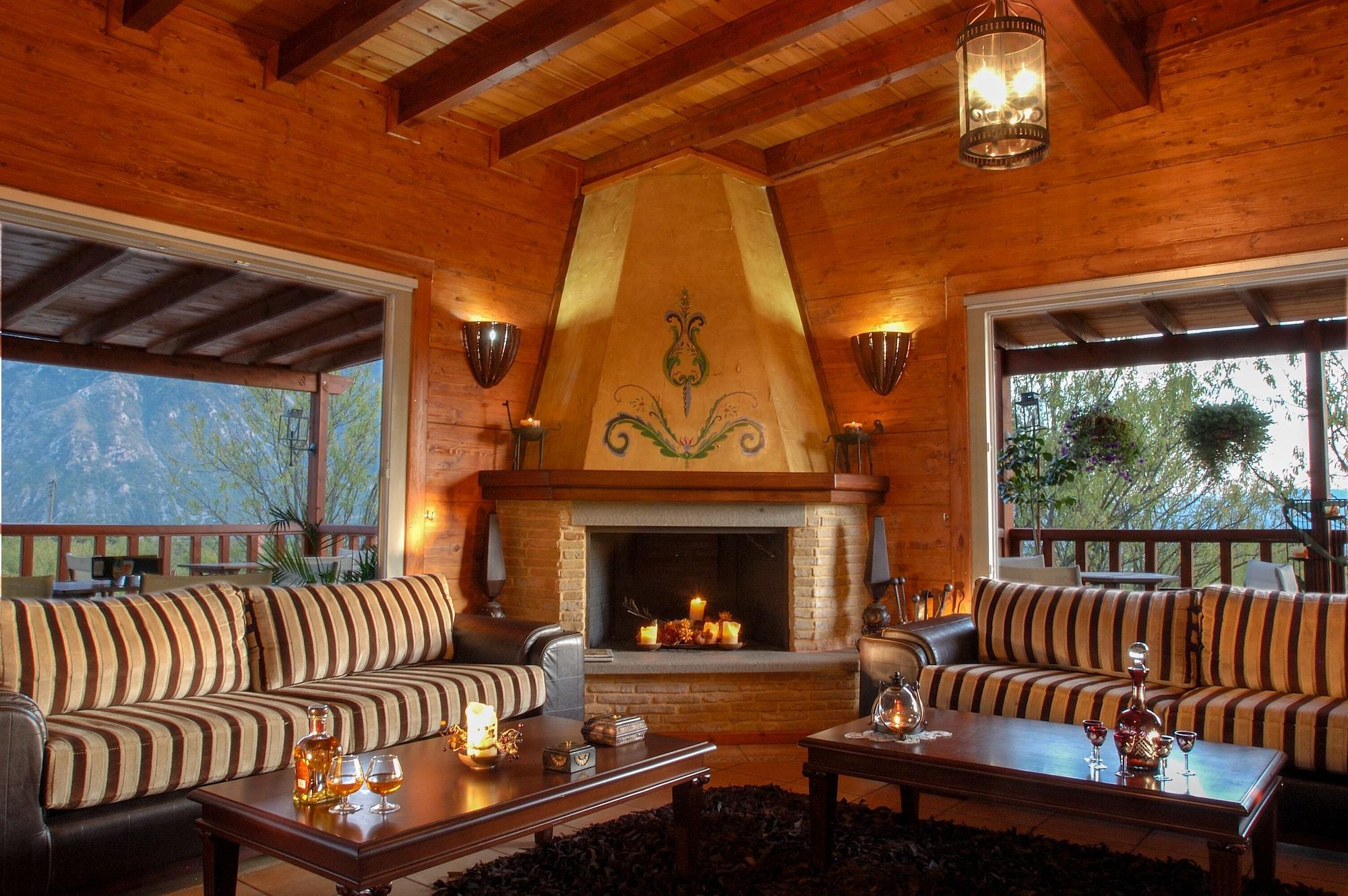 Bar/Salón Villa Rustica