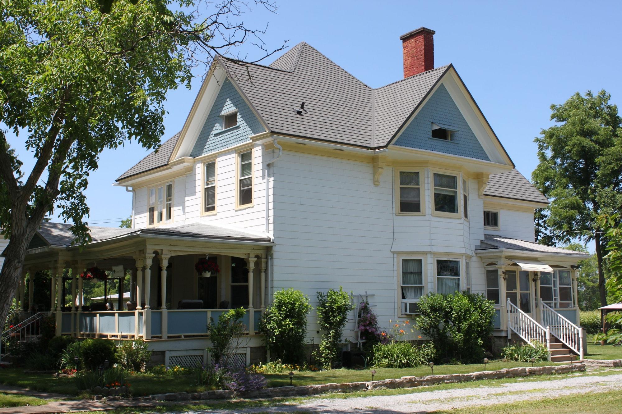 Varios Green Oaks Bed and Breakfast