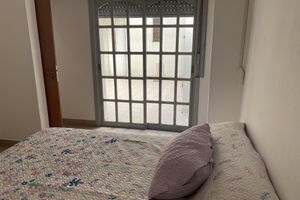 Alquiler Vacacional - Complete apartment with 3 main rooms on the ground floor.