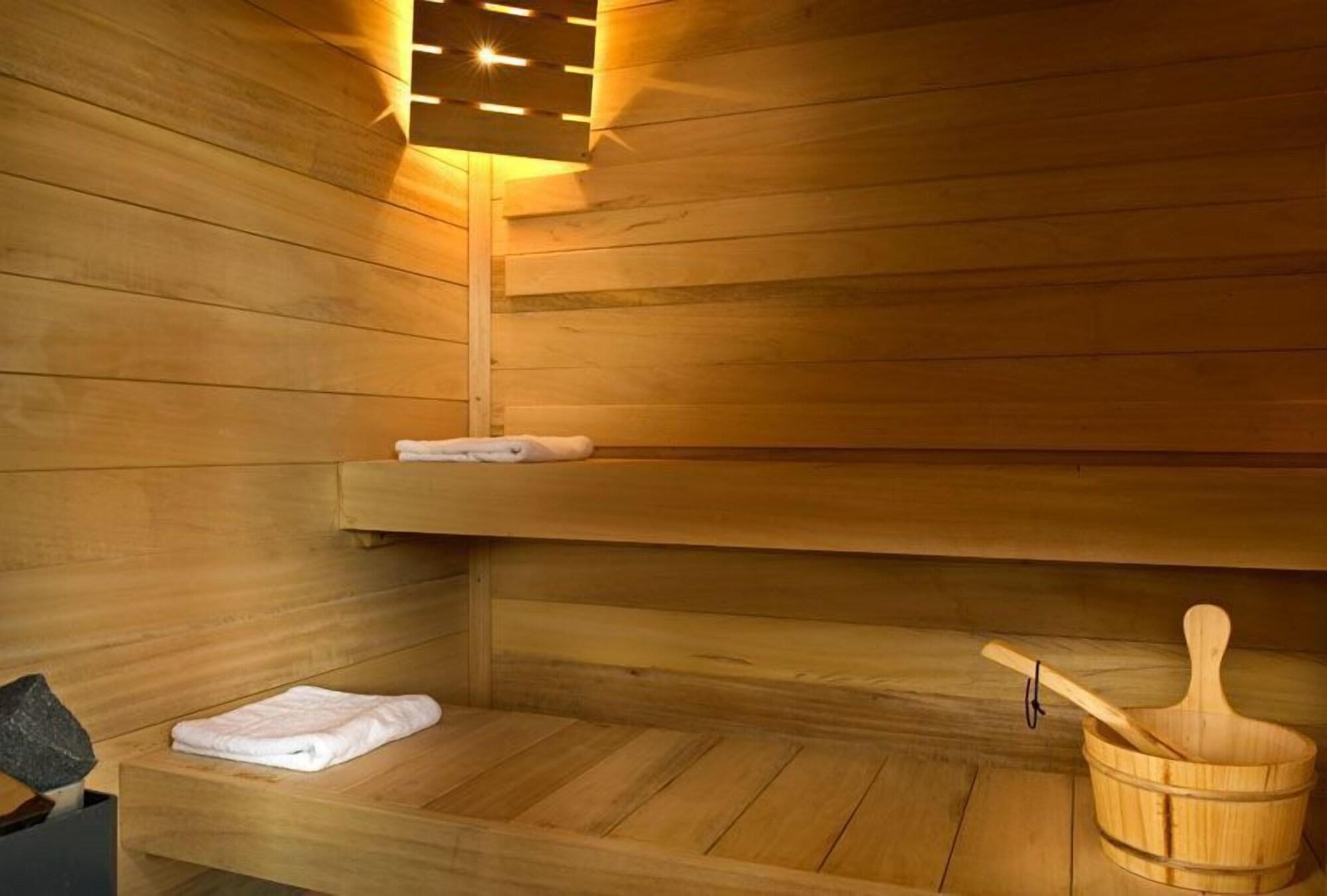Spa Dolphin Village - Sea Resort
