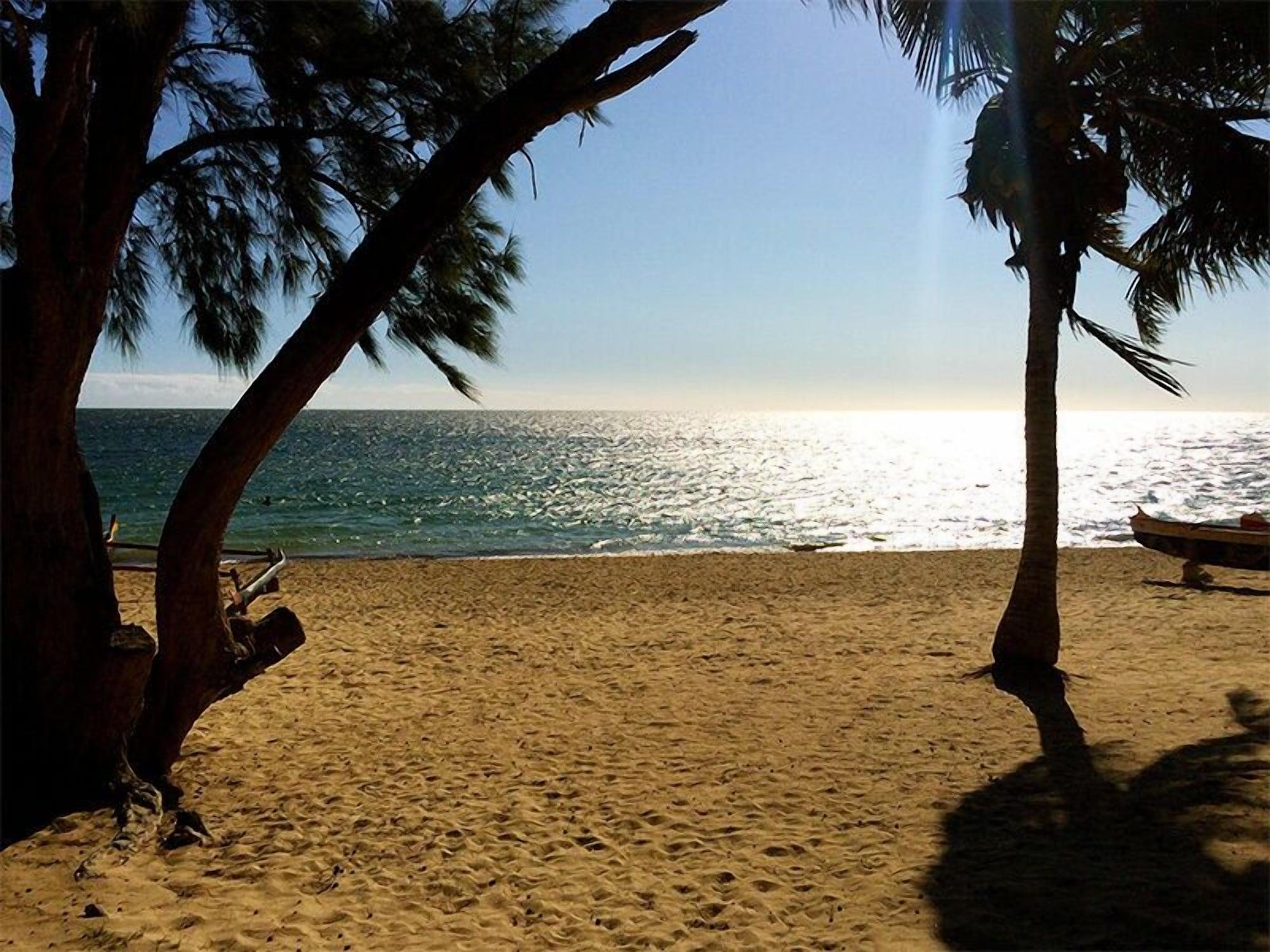 Playa Bamboo Club