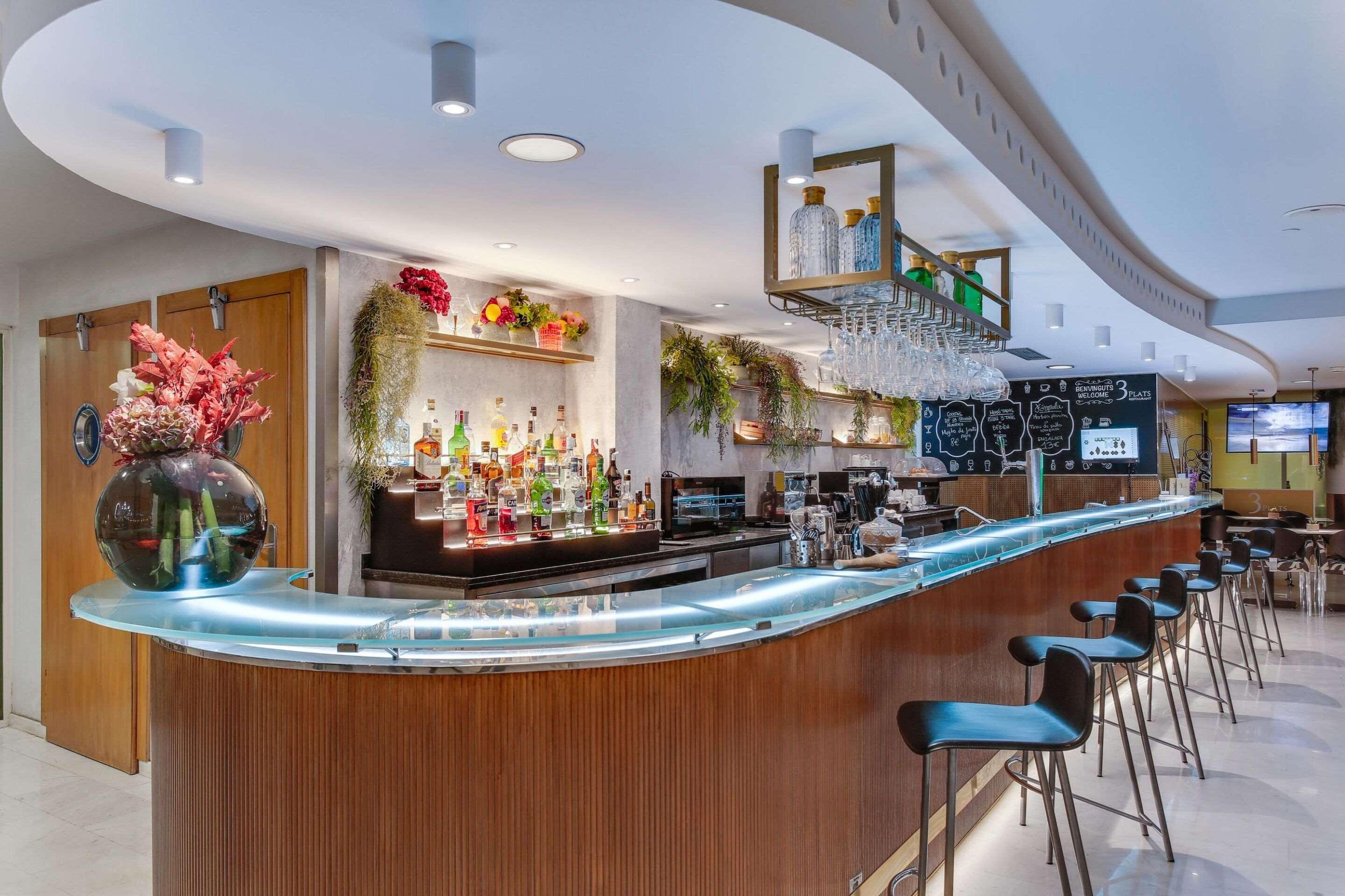 Bar/Salón Sercotel Caspe