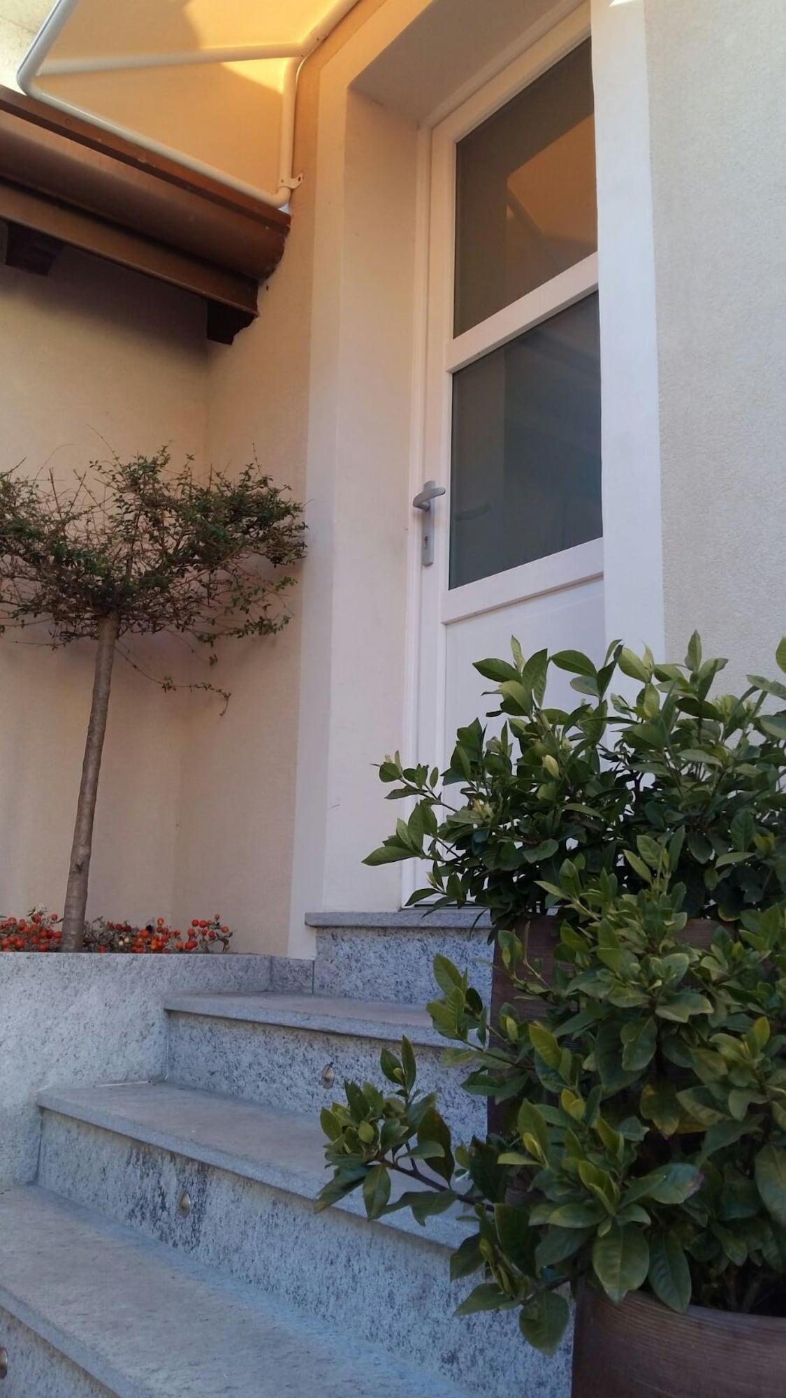 Vista Exterior La corte sul naviglio