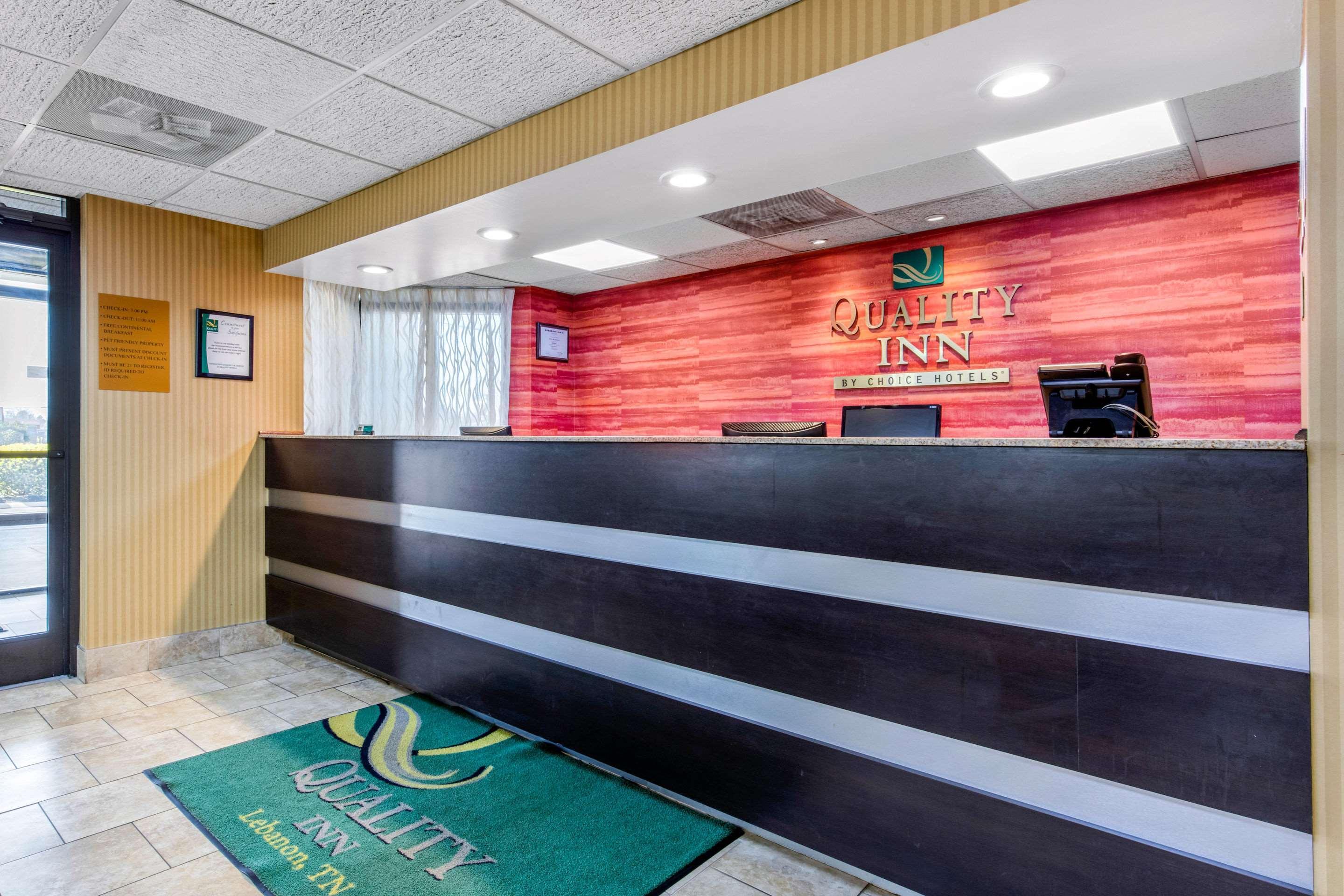 Vista Lobby Quality Inn Lebanon
