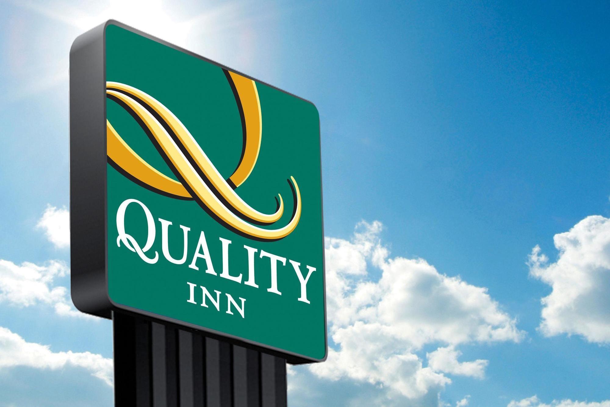 Varios Quality Inn Perryton