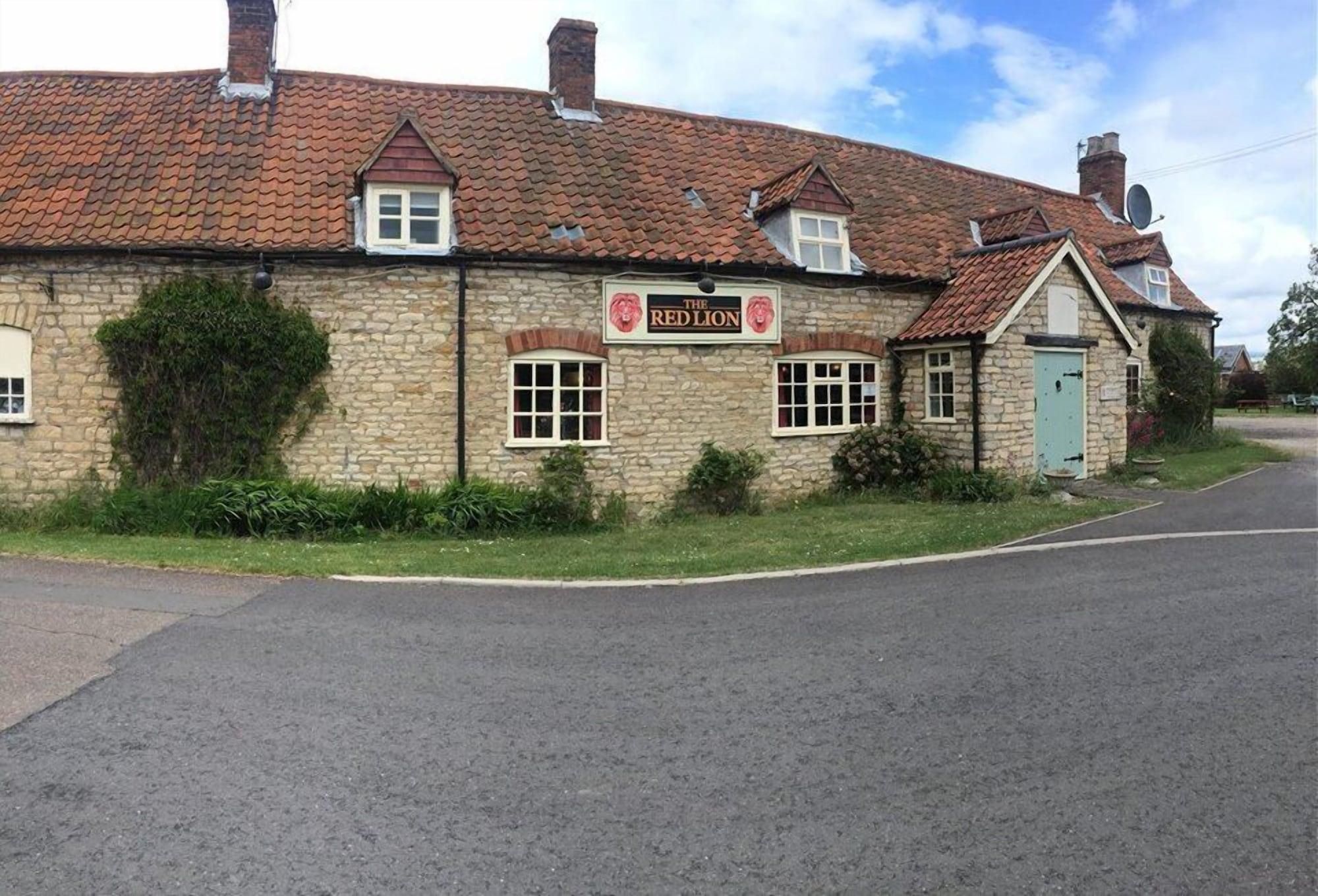 Vista Exterior The Red Lion