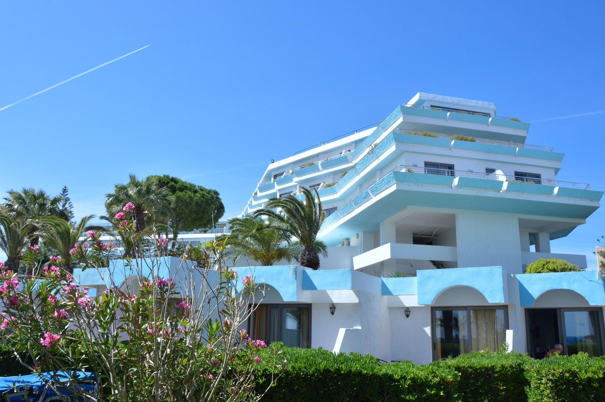 Vista Exterior Blue Horizon Hotel