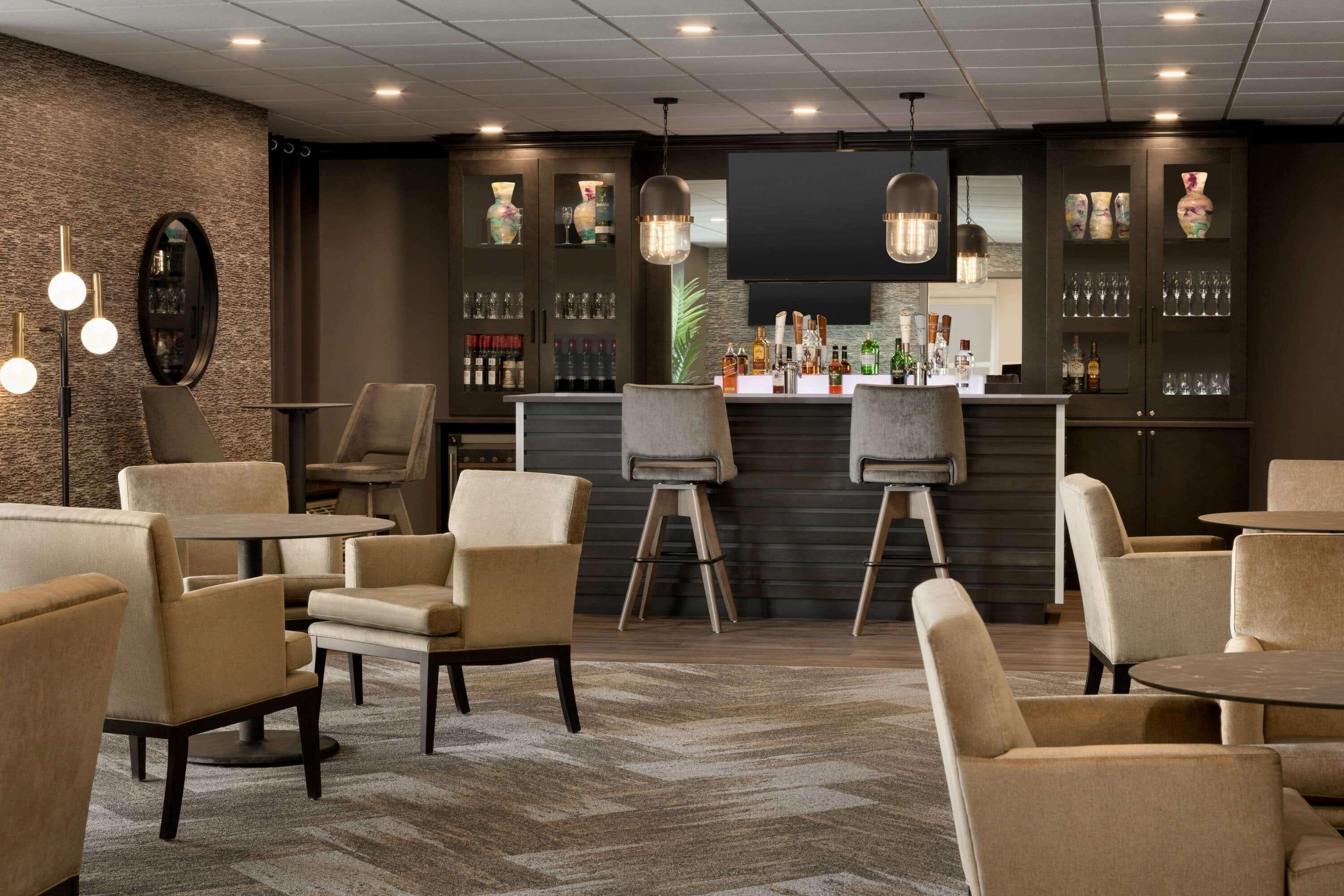 Bar/Salón Microtel Inn & Suites By Wyndham Weyburn