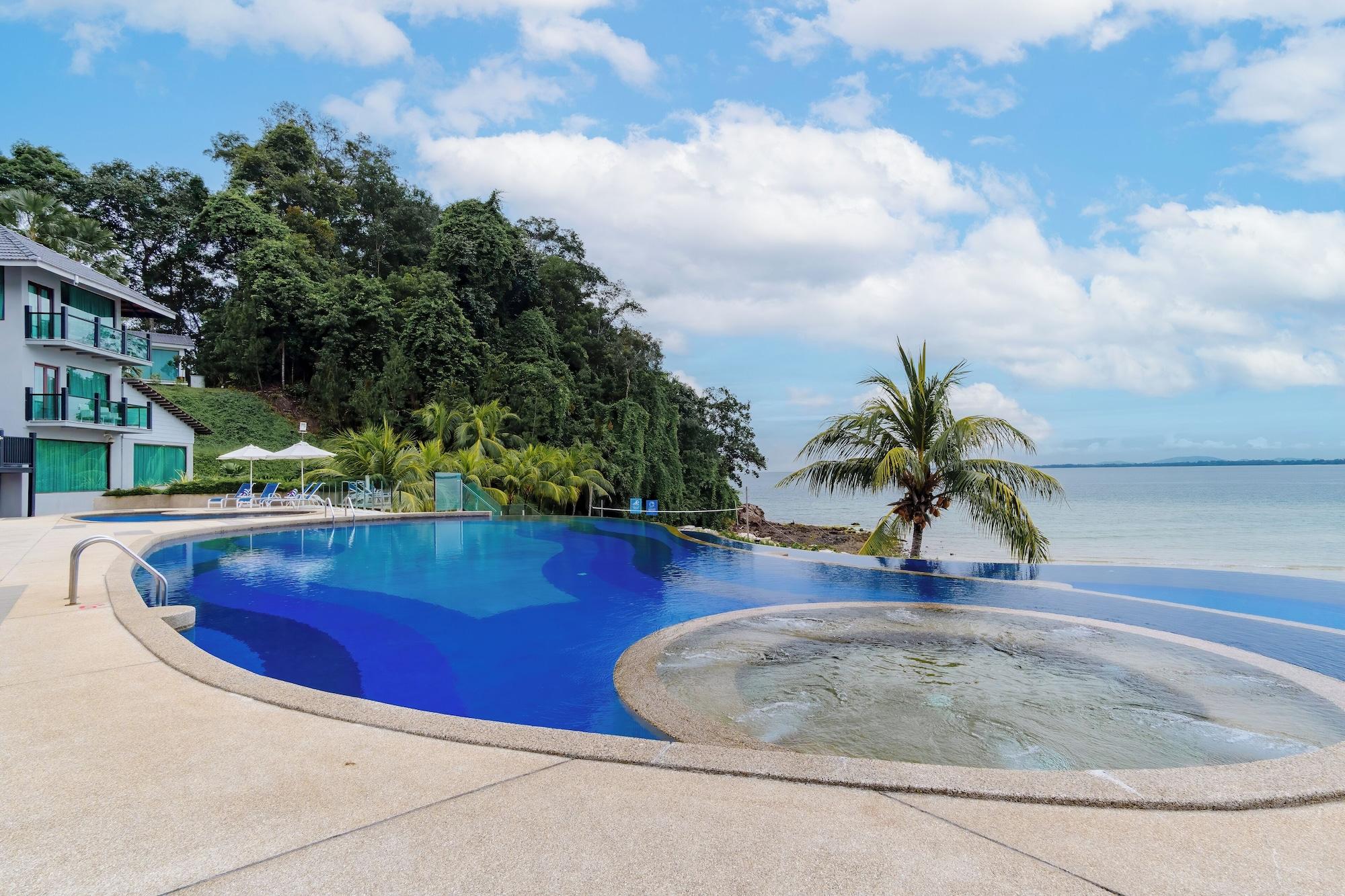 Vista Piscina Royale Chulan Cherating Villa