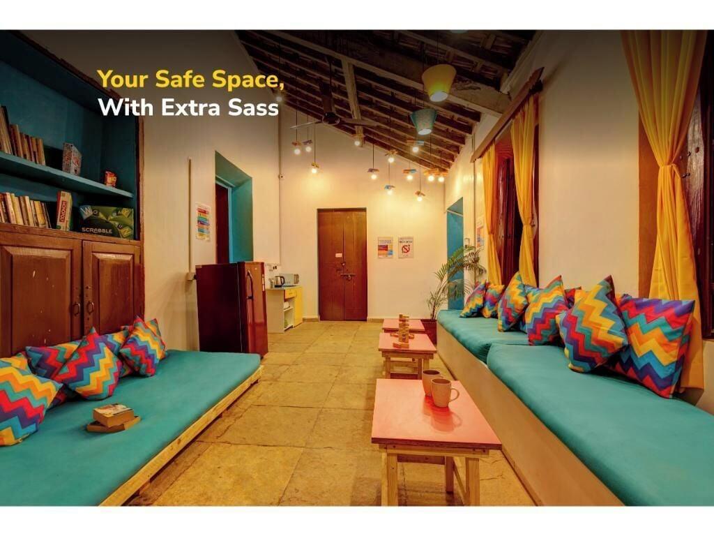 Vista Lobby goSTOPS Lite Goa, Calangute