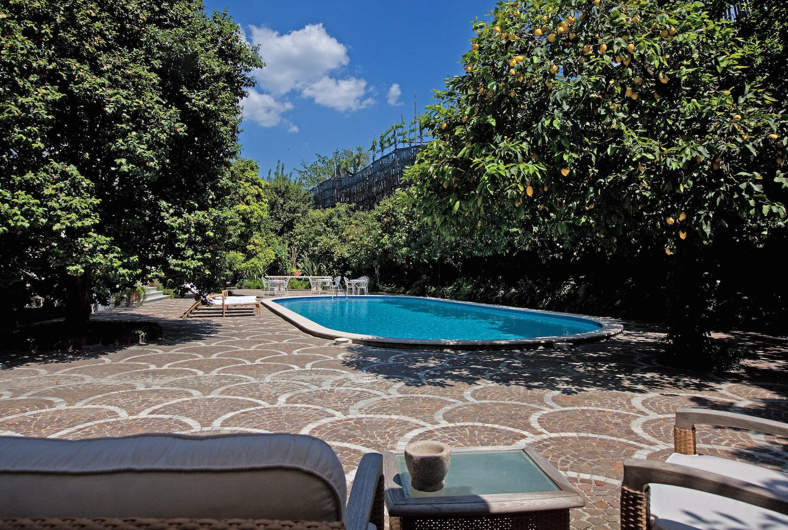 Vista Exterior Relais Villa Savarese