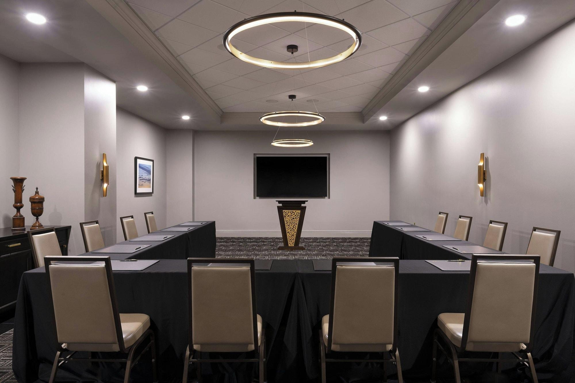 Sala de Reuniones The Warrior Hotel, Autograph Collection
