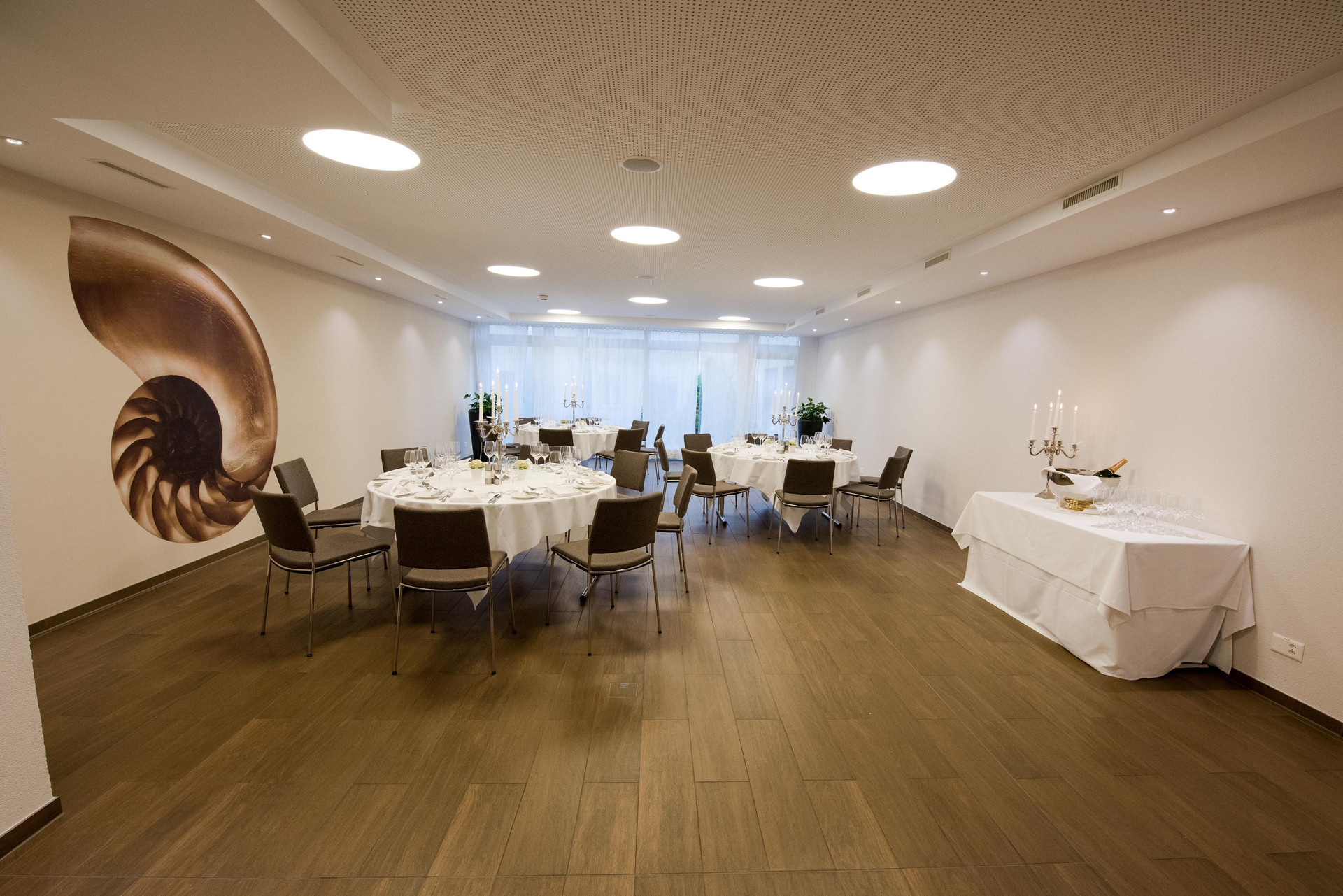 Centro de Negocios Aarehof Swiss Quality Hotel