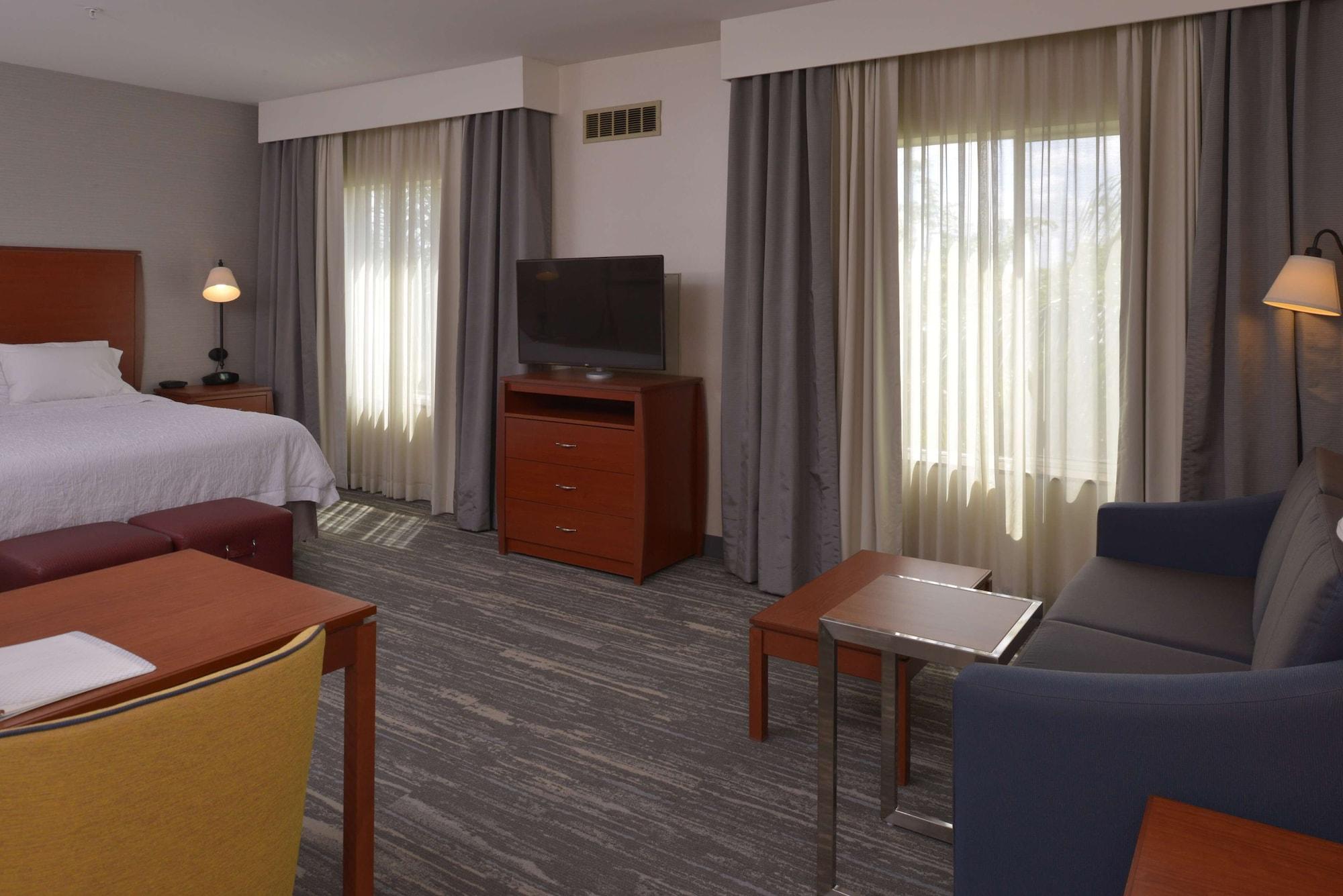 Habitación Hampton Inn & Suites Bakersfield North-Airport