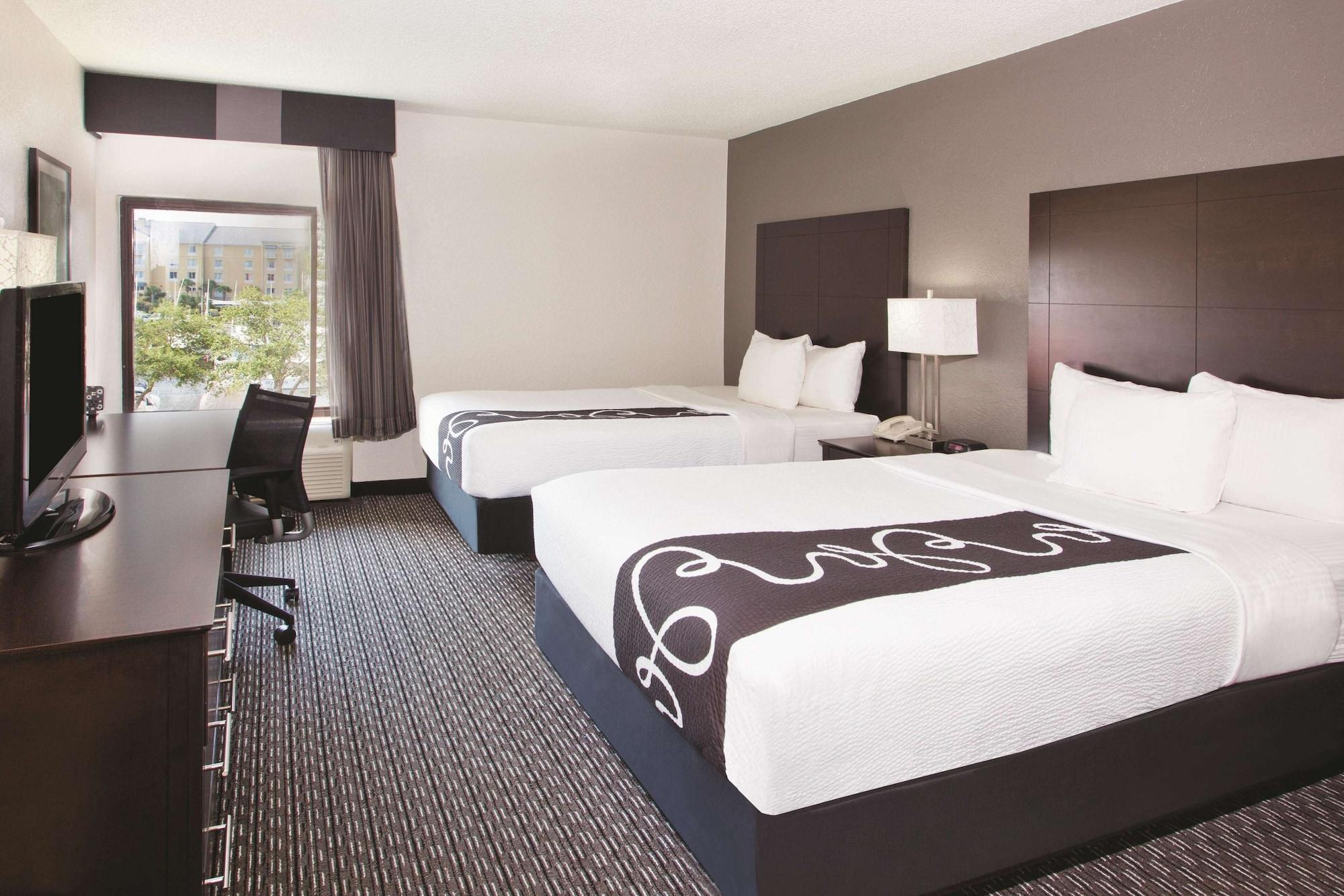 Habitación La Quinta Inn & Suites by Wyndham Charleston Riverview