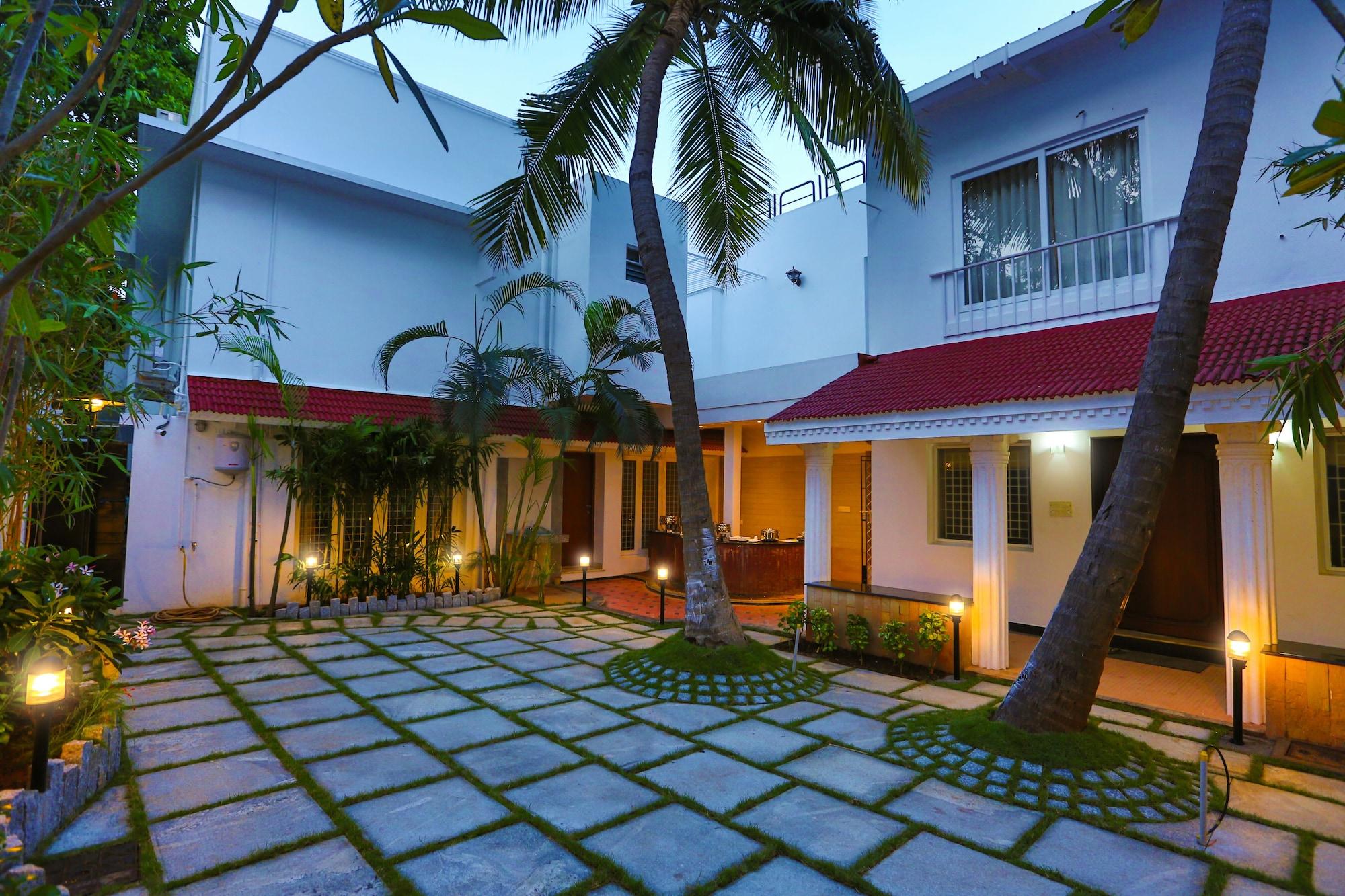 Varios Avenue 11 Boutique Residences
