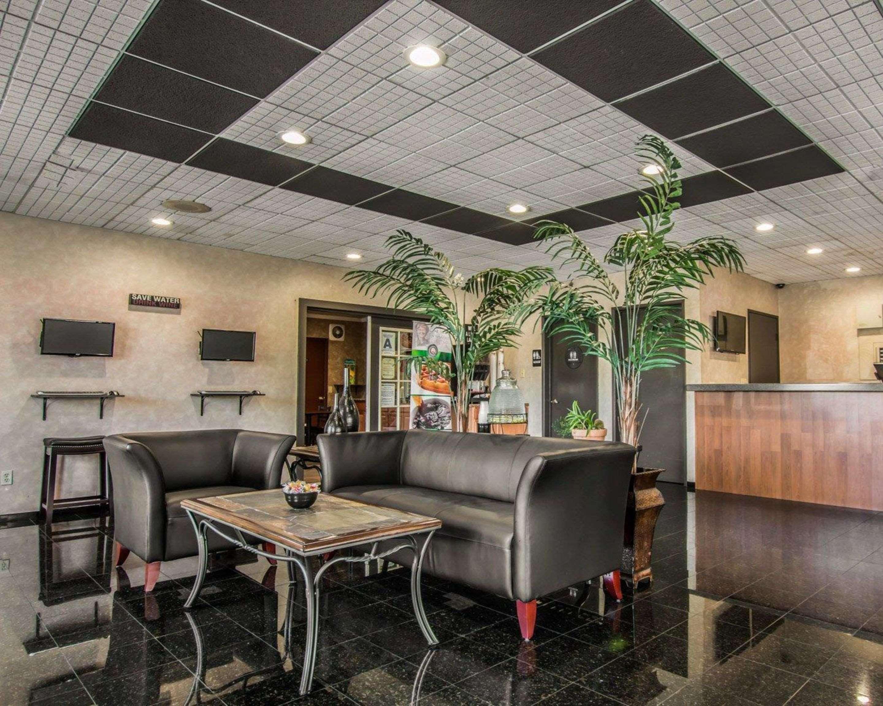 Vista Lobby Quality Inn Temecula Valley Wine Country
