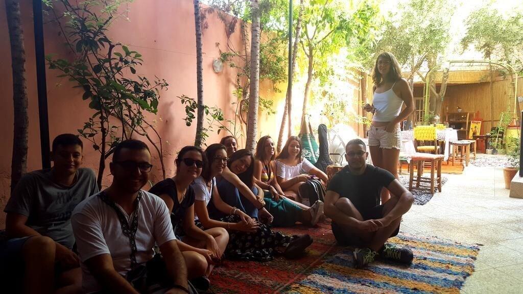 Vista Exterior Hostel Villa Red City