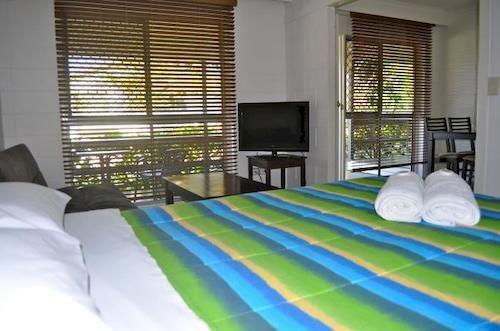 Varios Villa Coolum