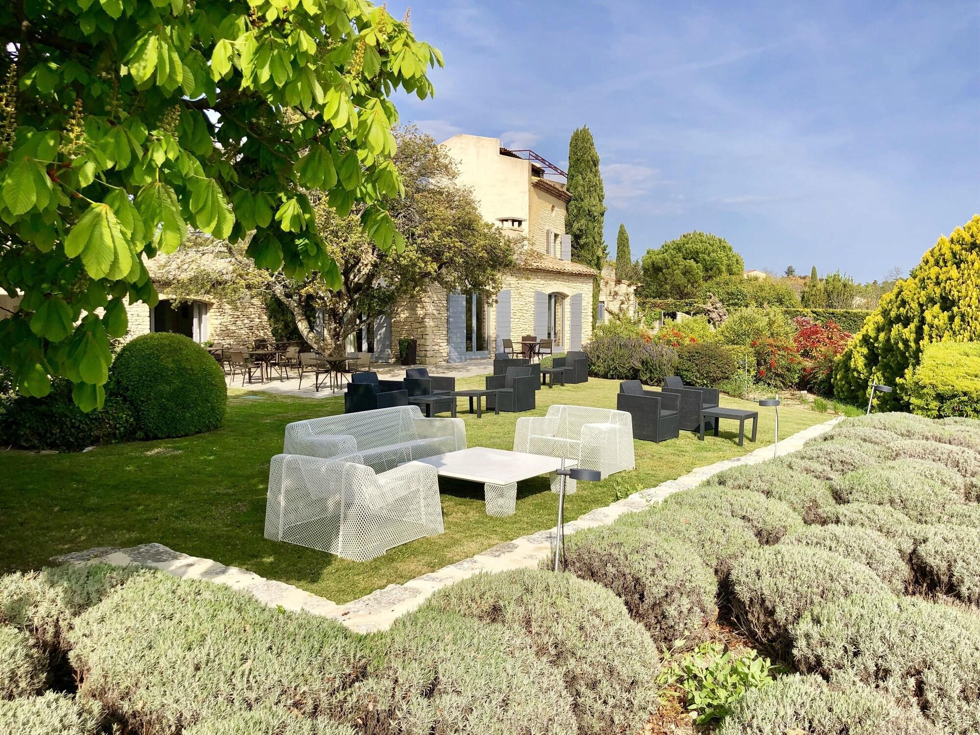Vista Exterior Domaine de l'Enclos