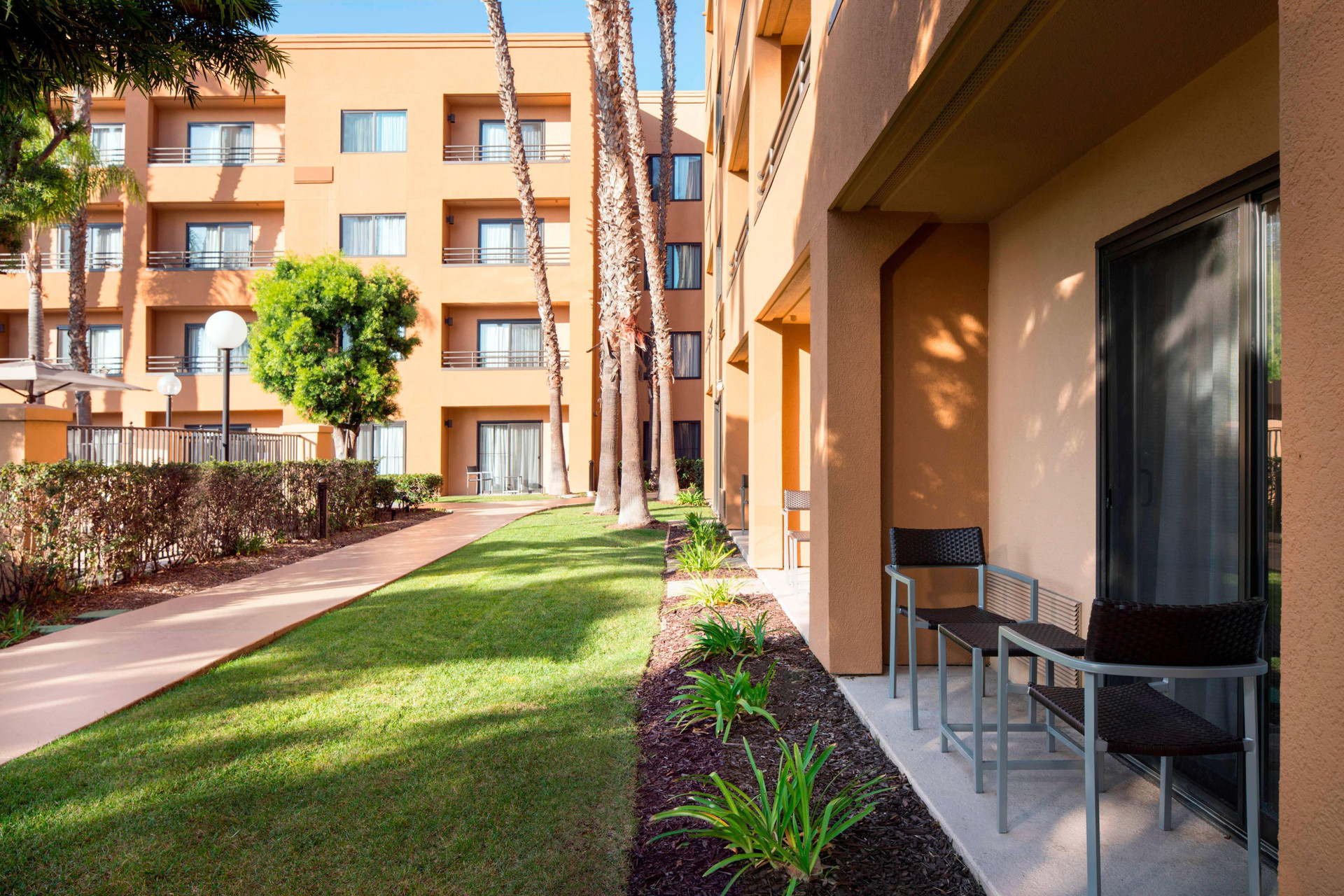 Vista Exterior Sonesta Select Los Angeles Torrance South Bay