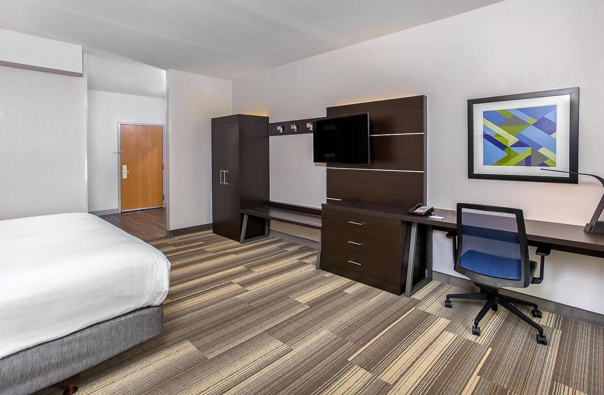 Set de Habitación Holiday Inn Express & Suites Morristown by IHG